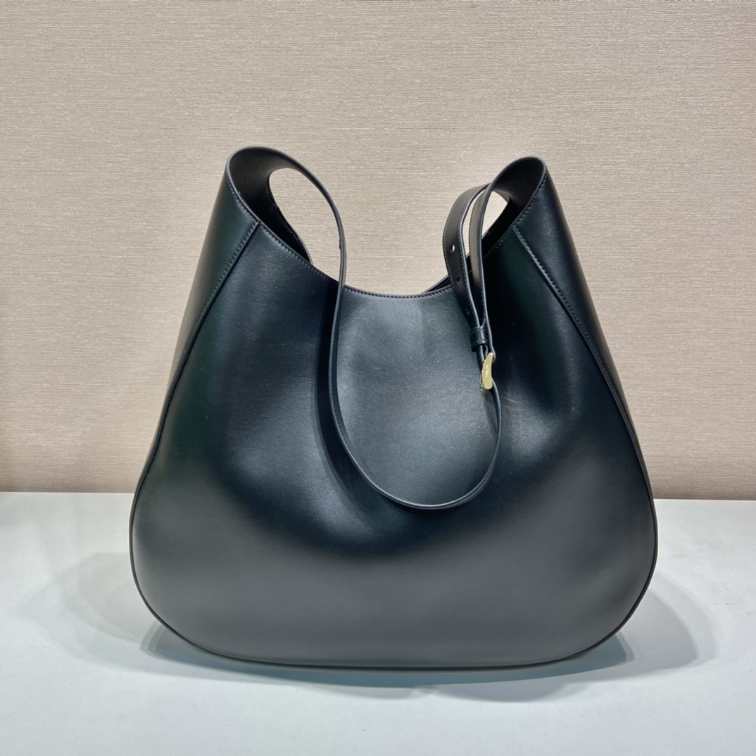 Pra*a large leather shoulder bag with topstitching