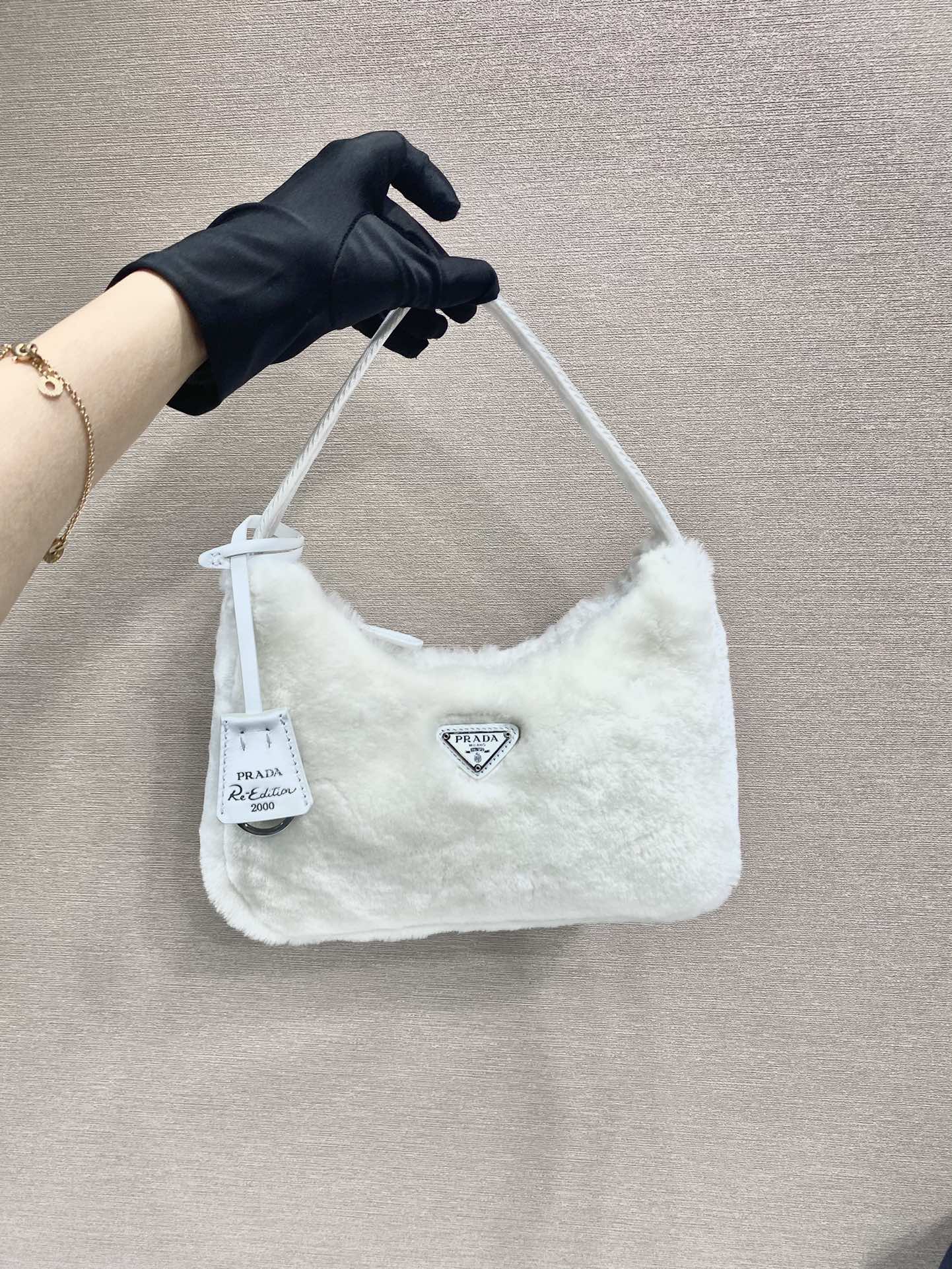 Pra*a hobo bag