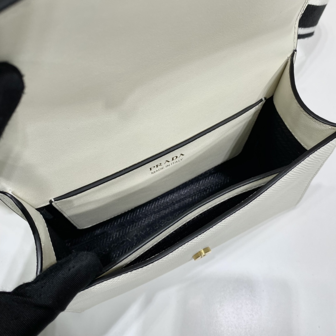 Pra*a monochrome saffiano and leather bag