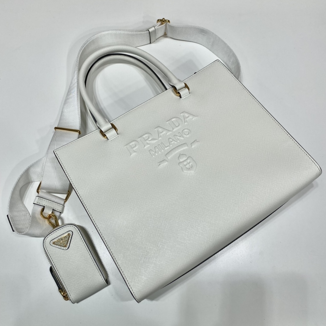 Pra*a medium saffiano leather handbag