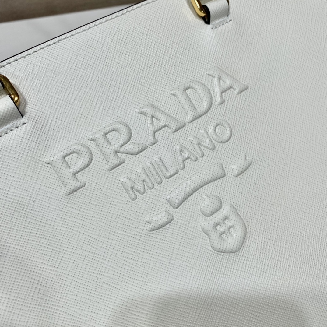 Pra*a medium saffiano leather handbag