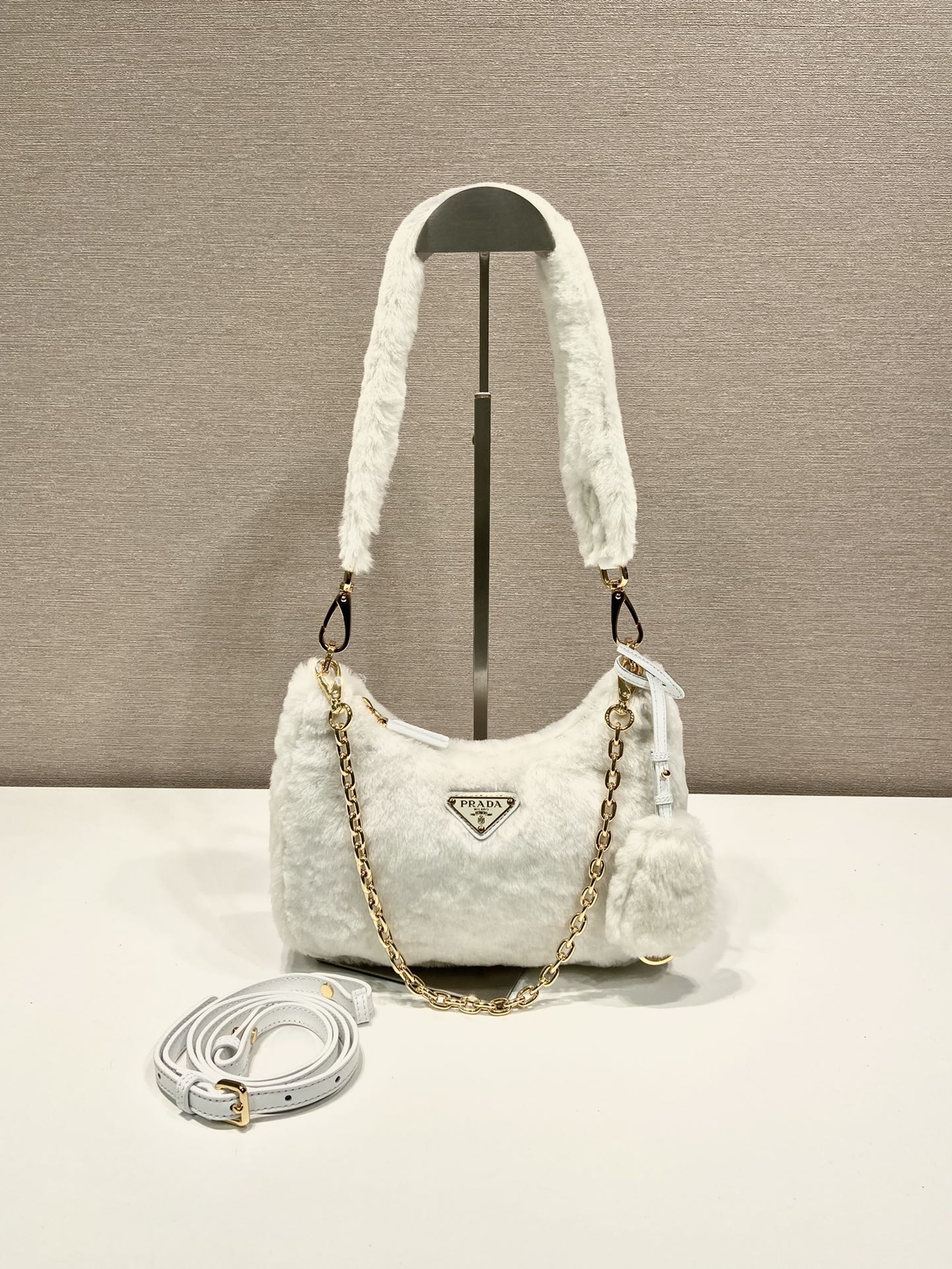 Pra*a re-edition 1995 hobo bag
