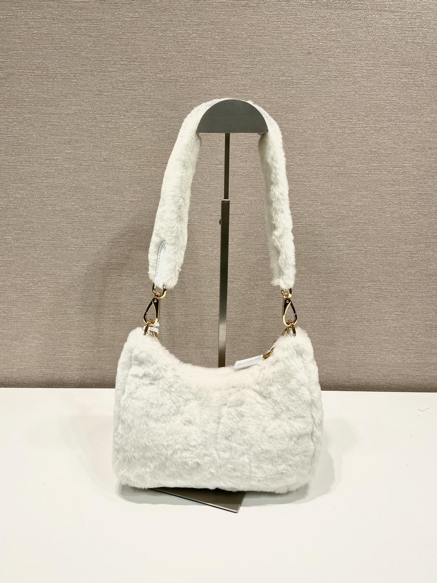 Pra*a re-edition 1995 hobo bag