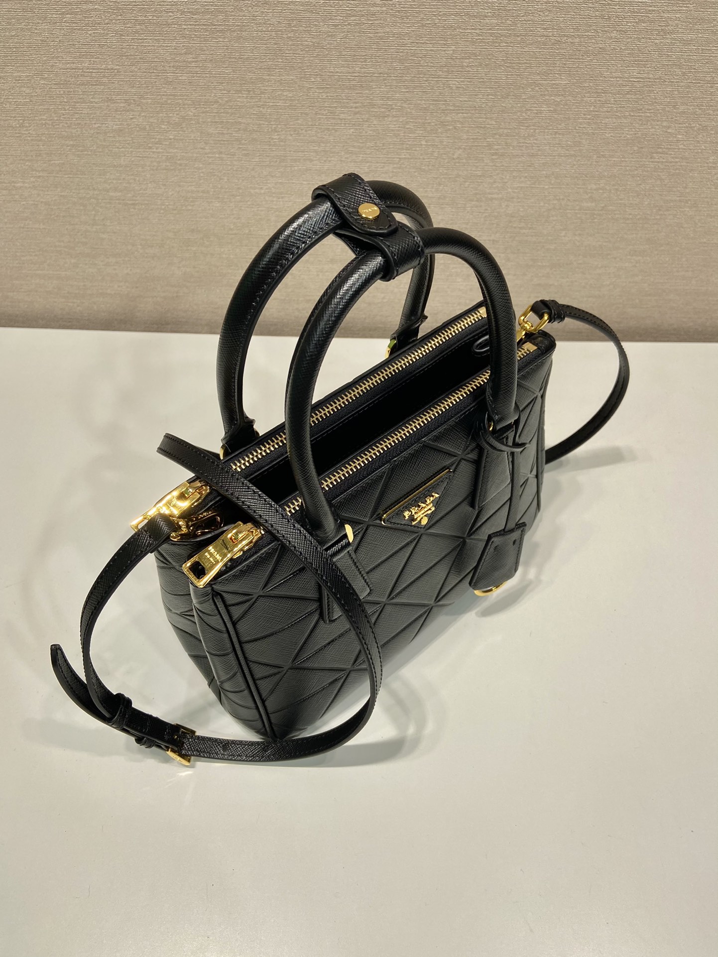 small Pra*a galleria saffiano leather bag