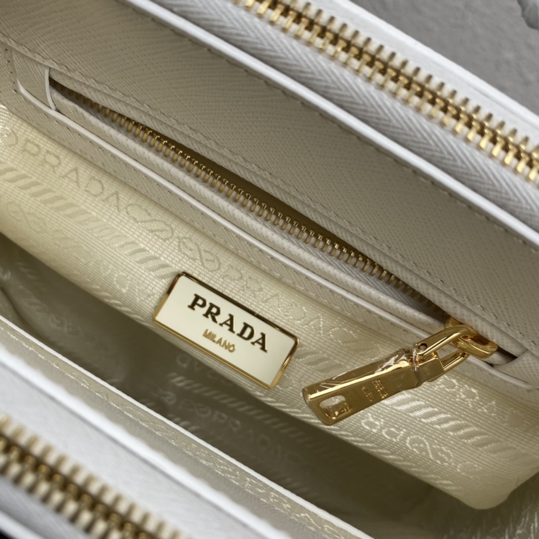 Pra*a galleria saffiano leather mini-bag