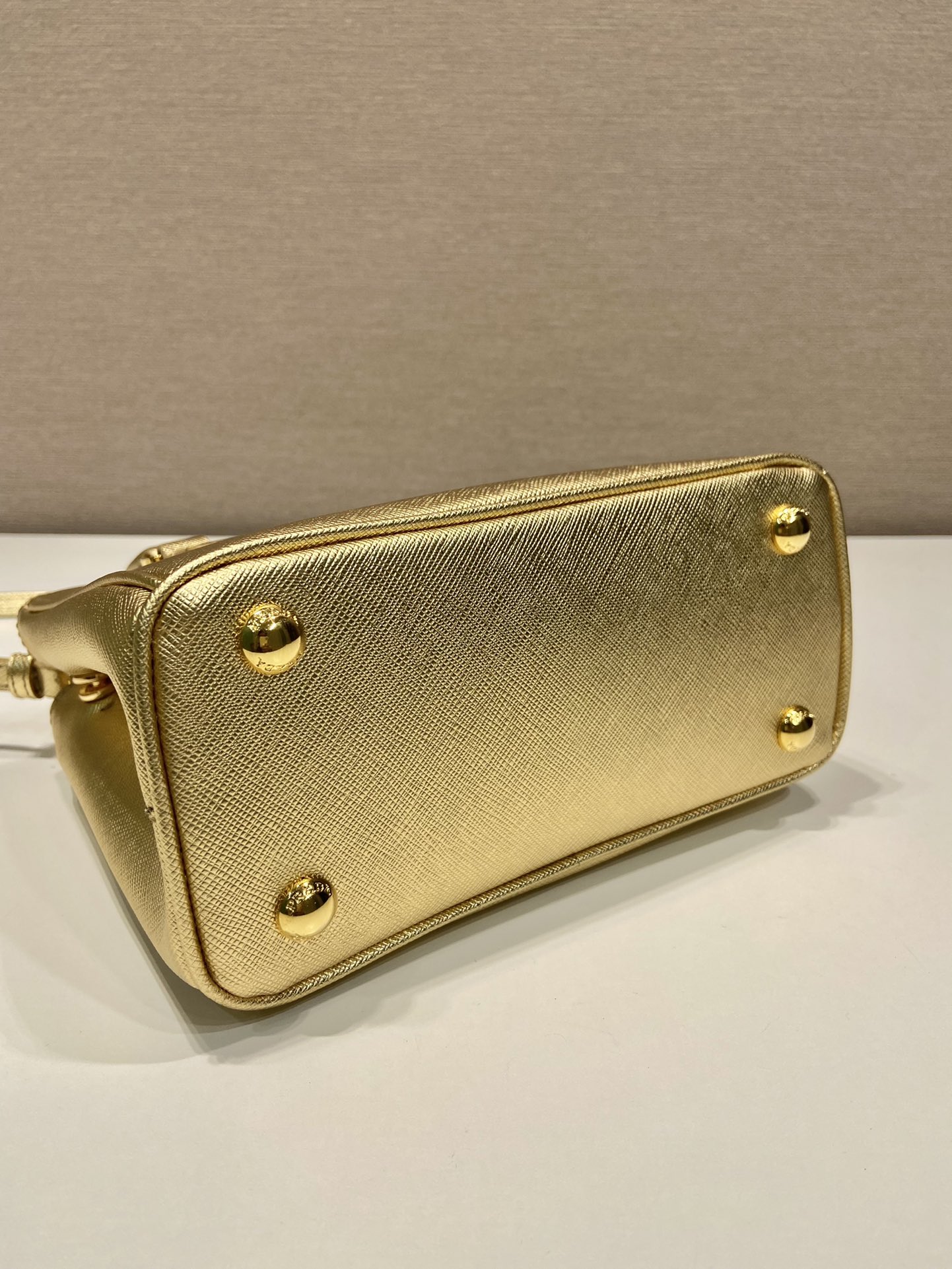Pra*a galleria saffiano leather mini-bag