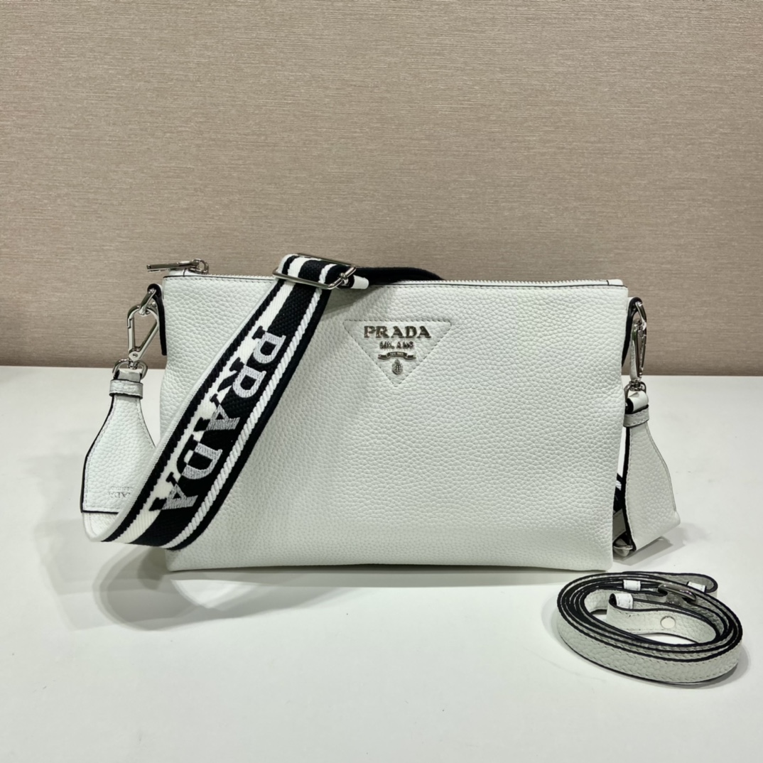 Pra*a leather shoulder bag
