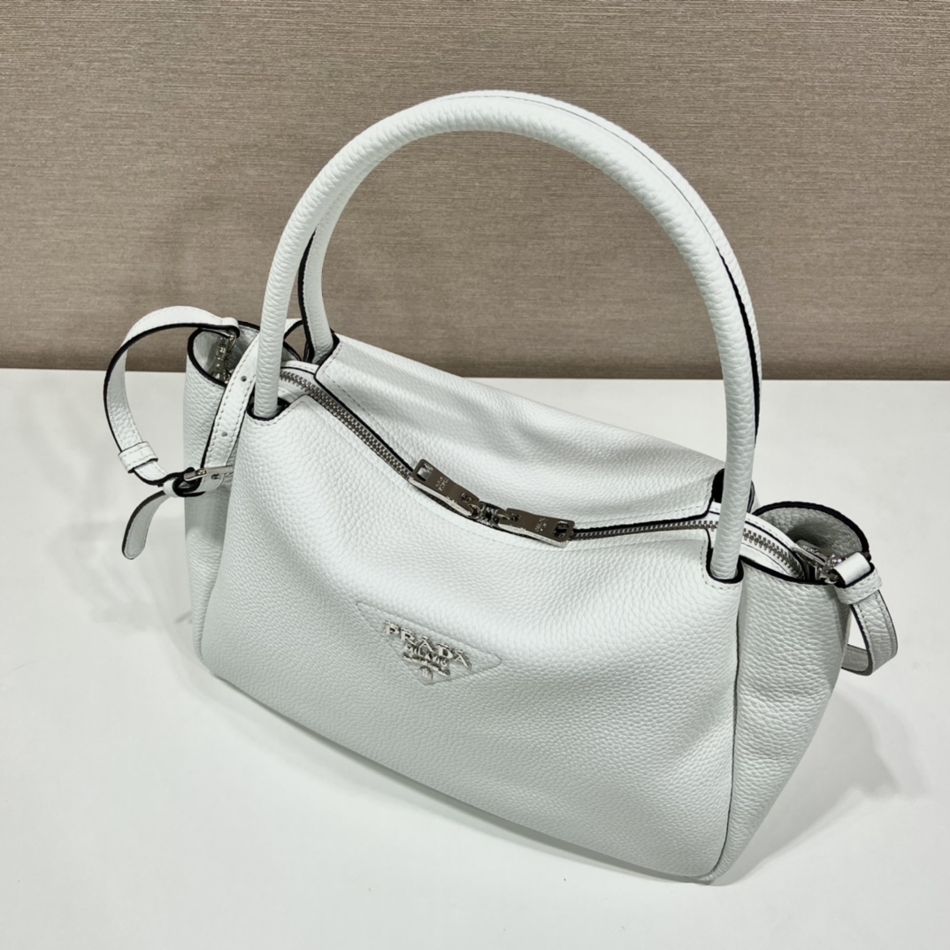 Pra*a large leather handbag