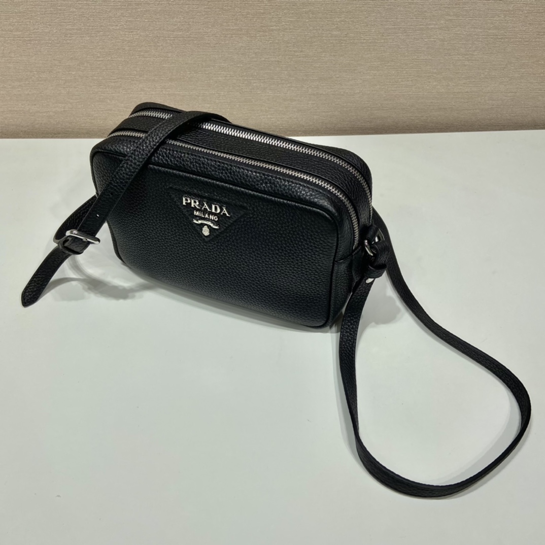 Pra*a shoulder bag