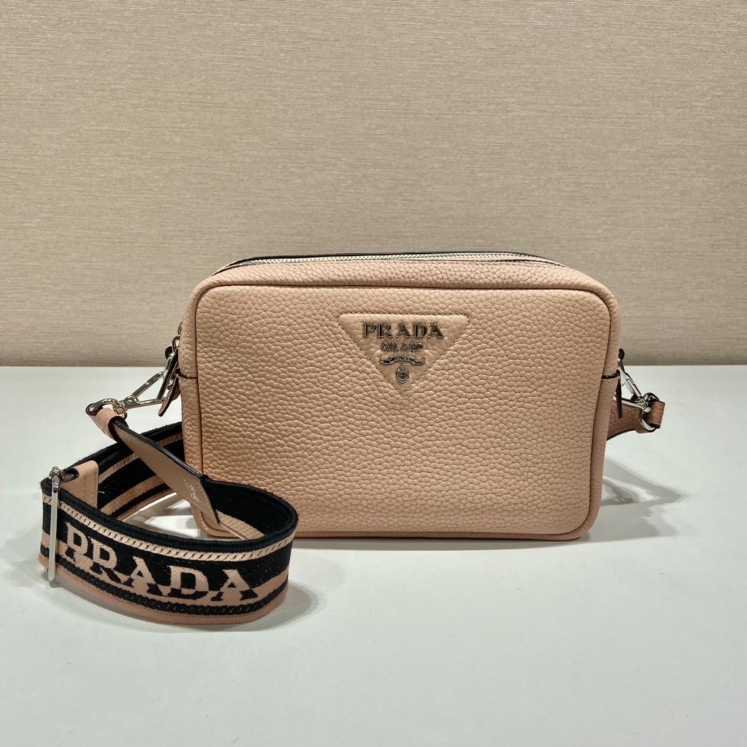 Pra*a shoulder bag