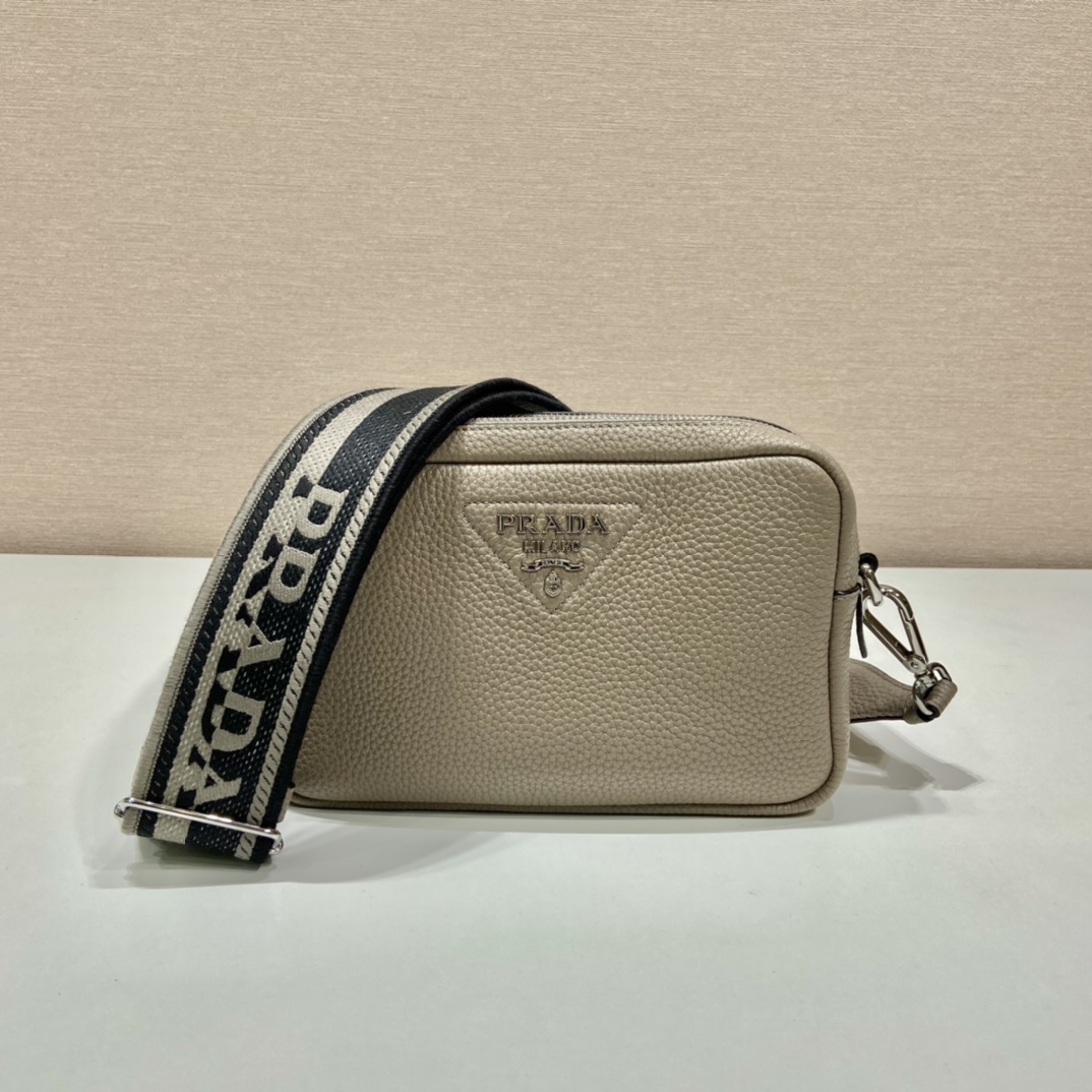 Pra*a shoulder bag