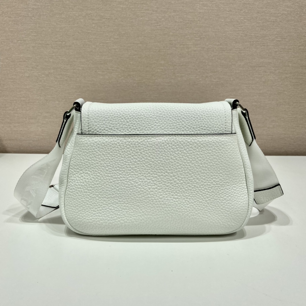 Pra*a shoulder bag