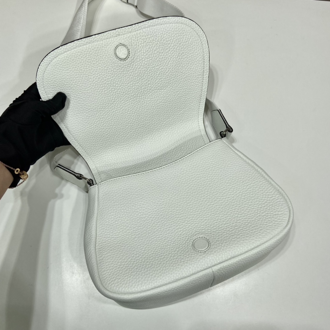 Pra*a shoulder bag