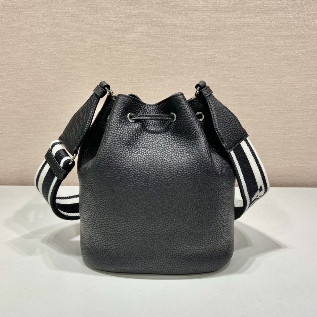 Pra*a leather bucket bag