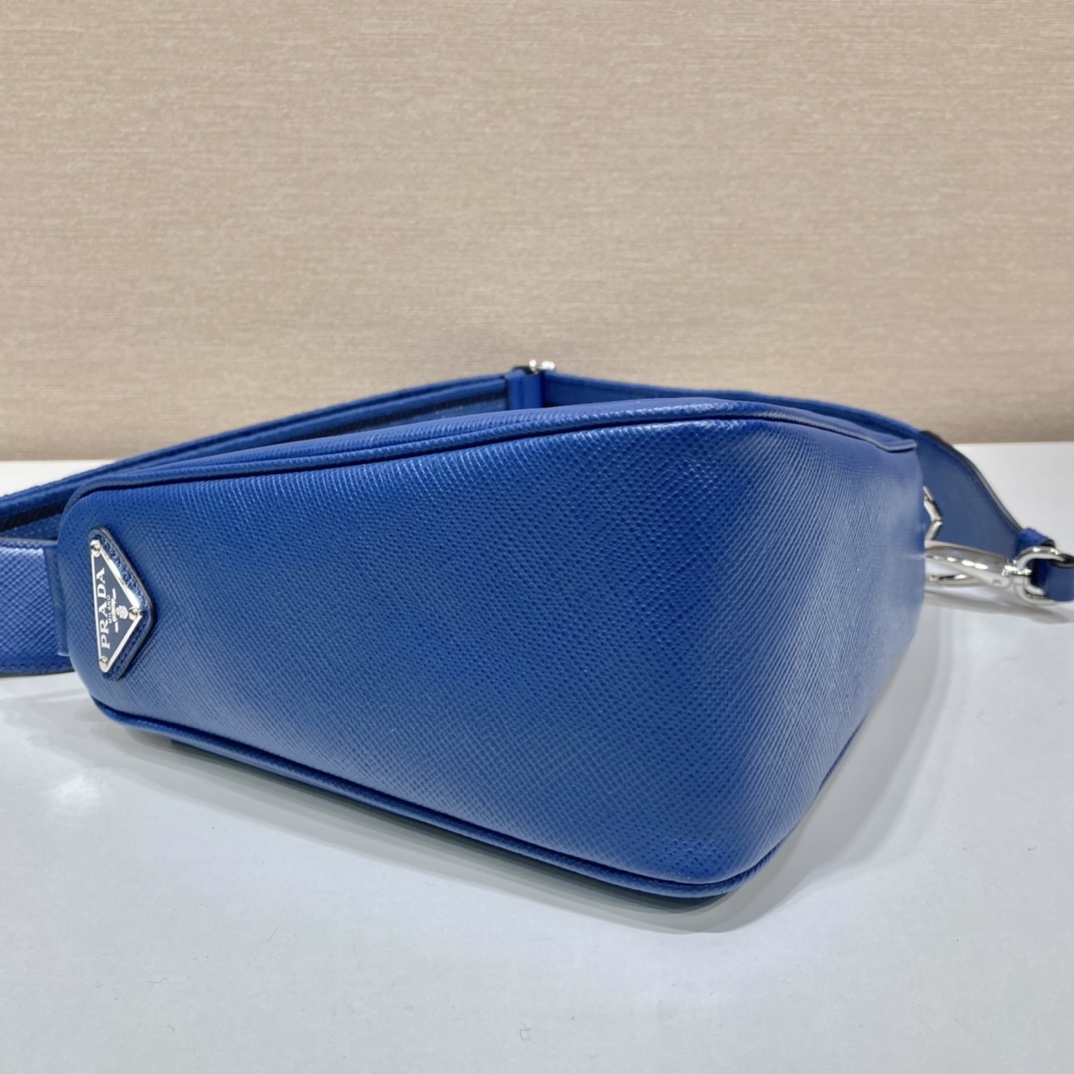 saffiano Pra*a triangle bag