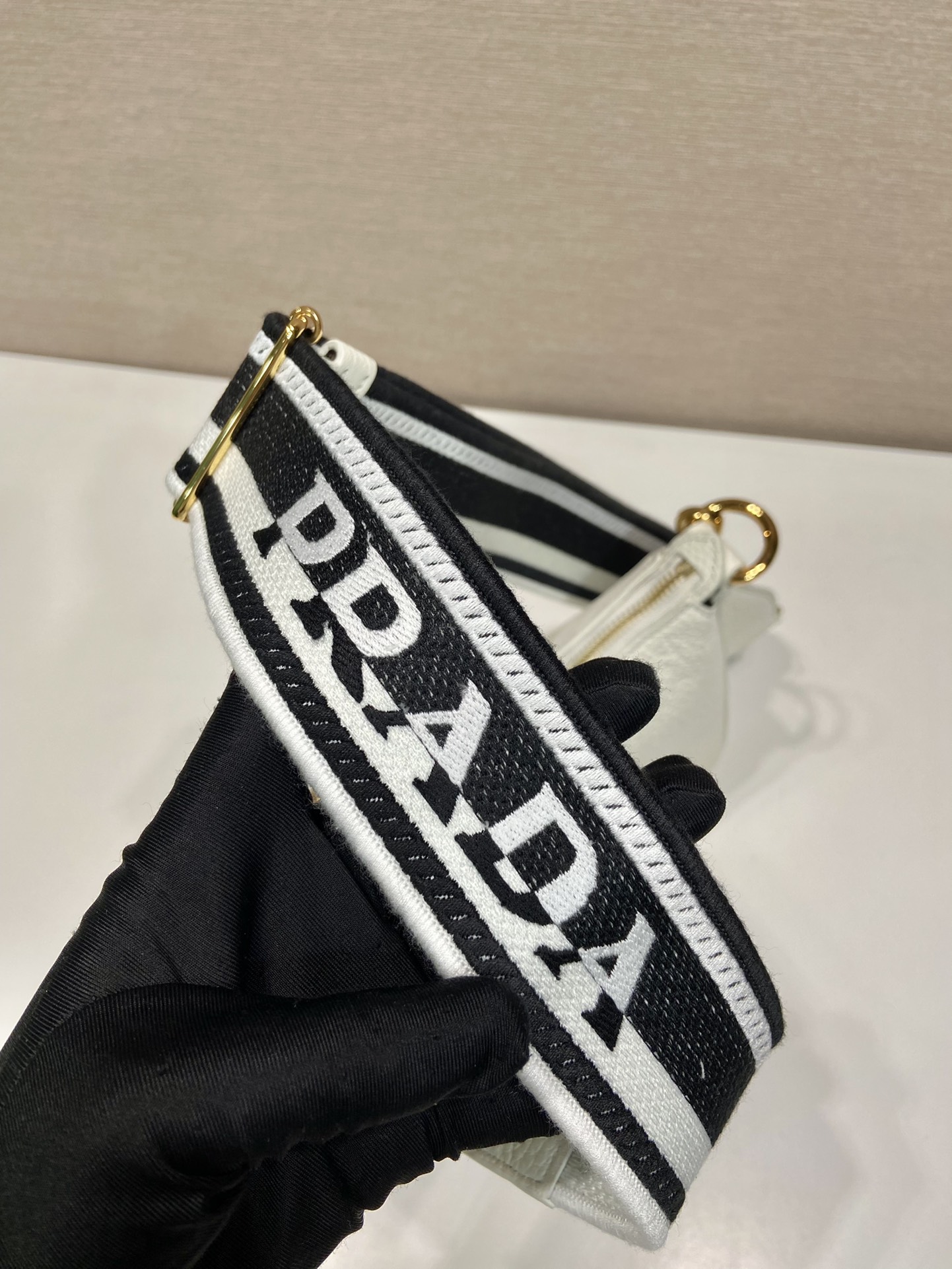 Pra*a leather shoulder bag