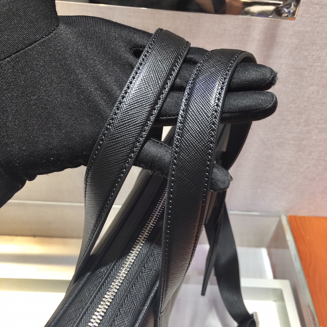 Pra*a saffiano leather work bag
