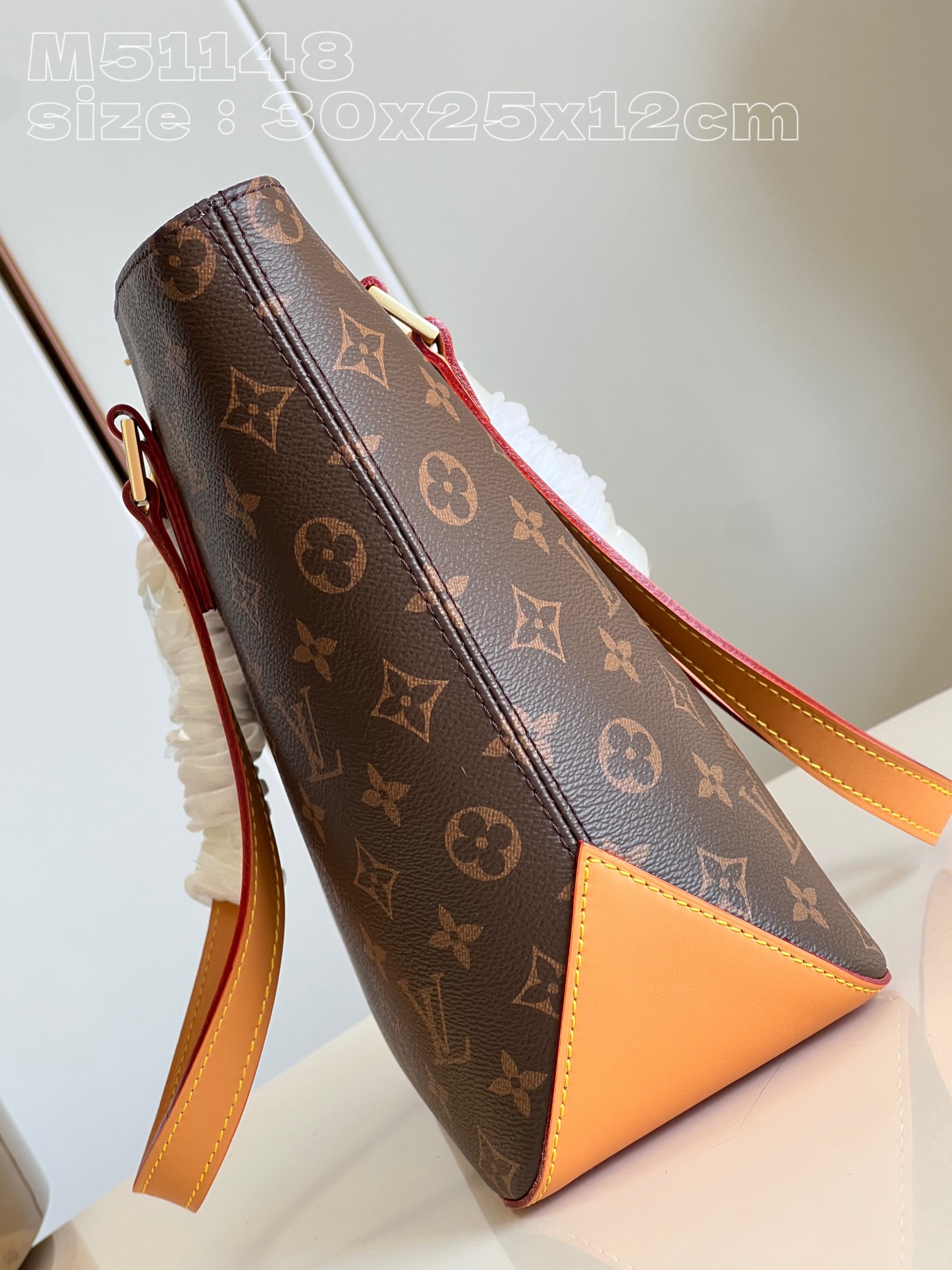 l**is V*t*n small handbag