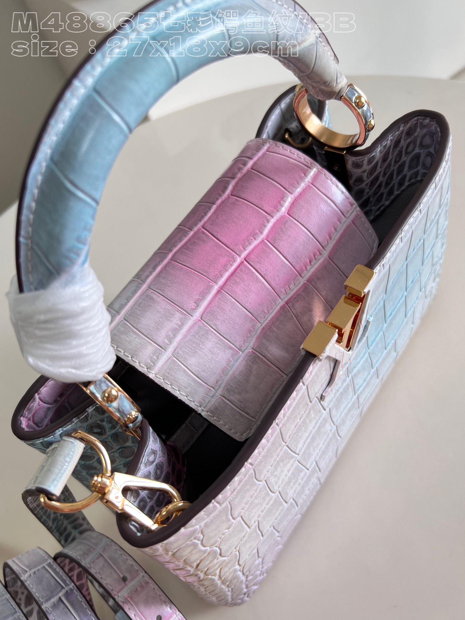 l**is V*t*n capucines bb small handbag
