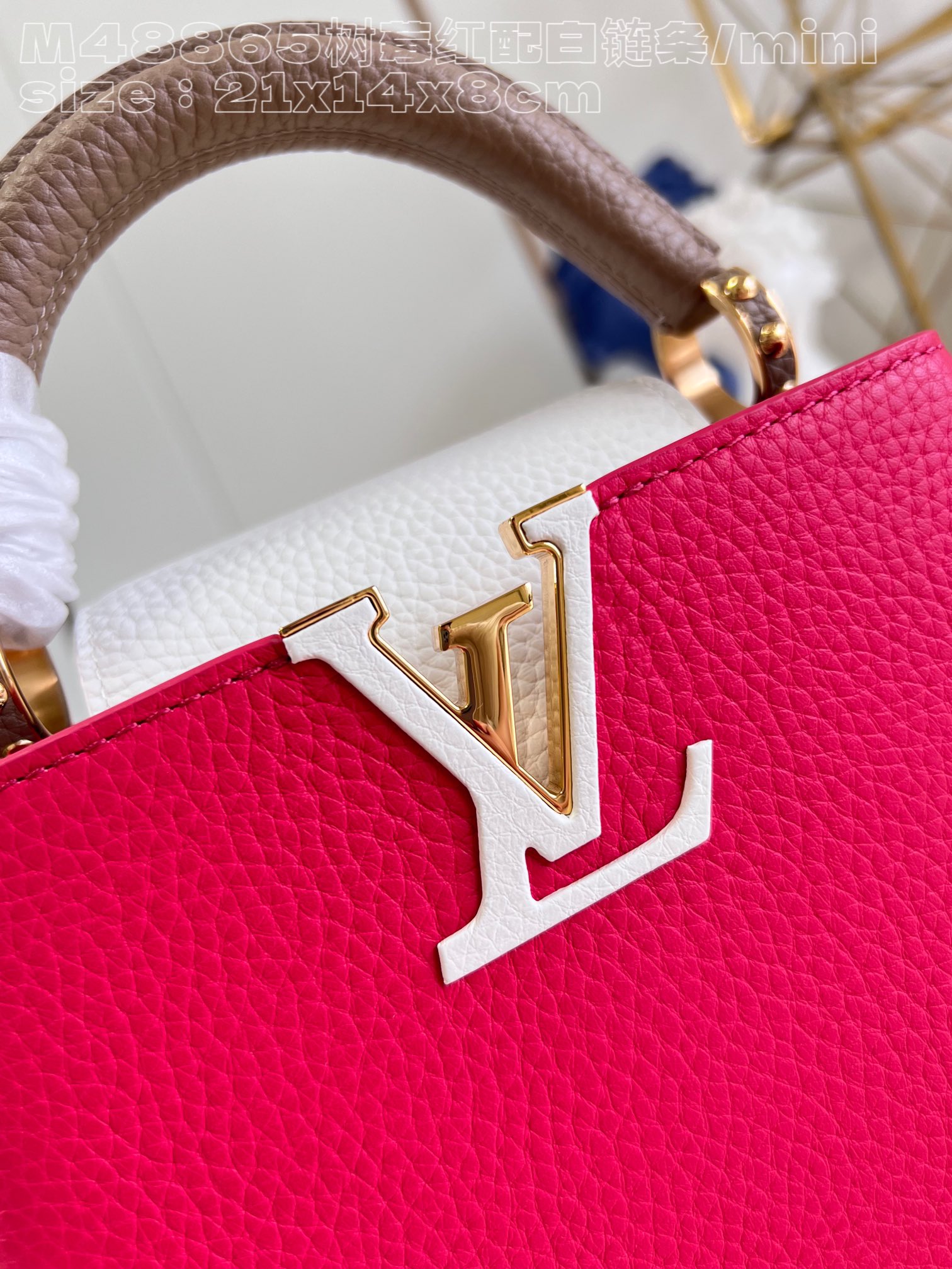 l**is V*t*n capucines  mini handbag