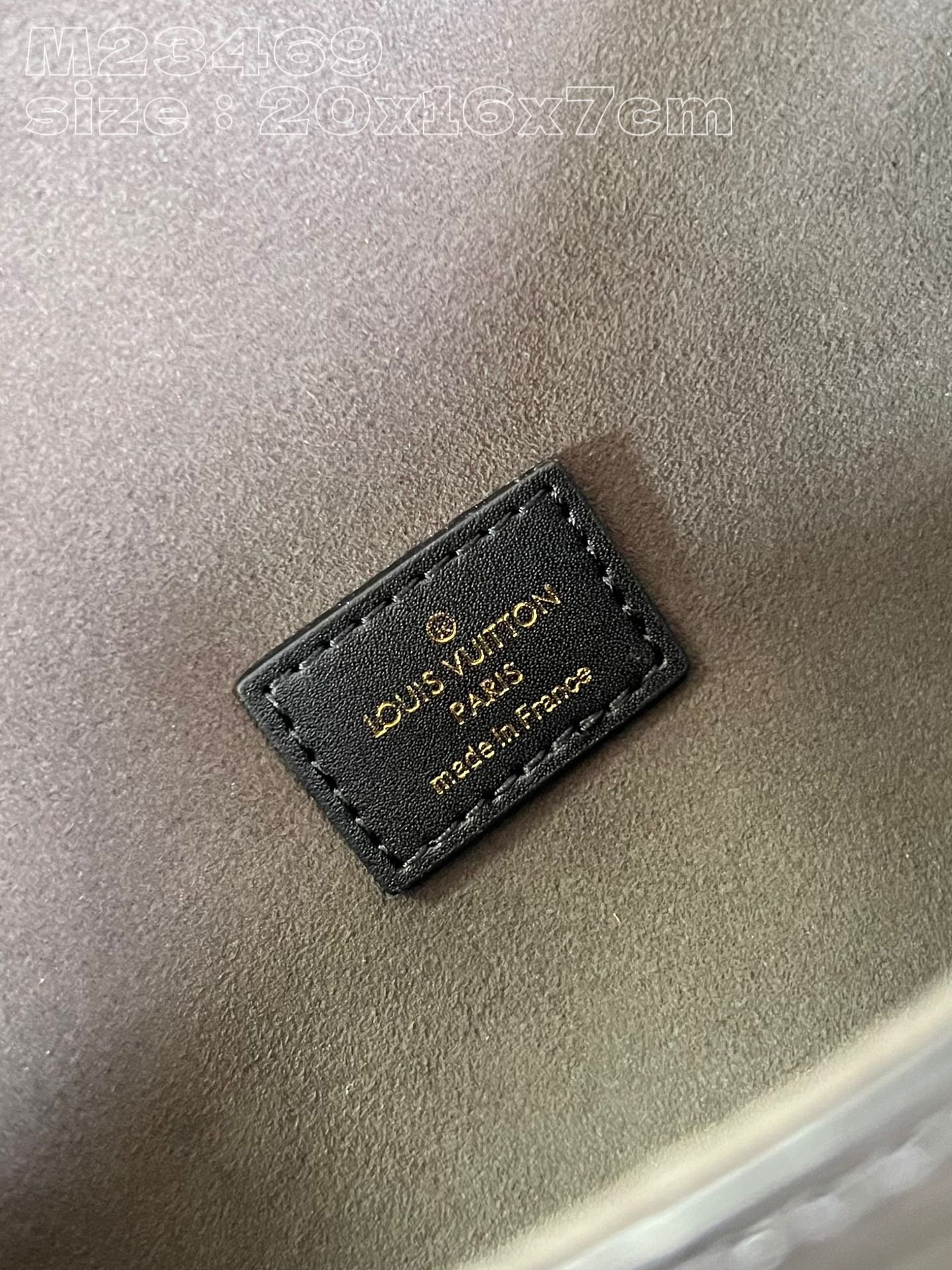 l**is V*t*n saumur bb bag