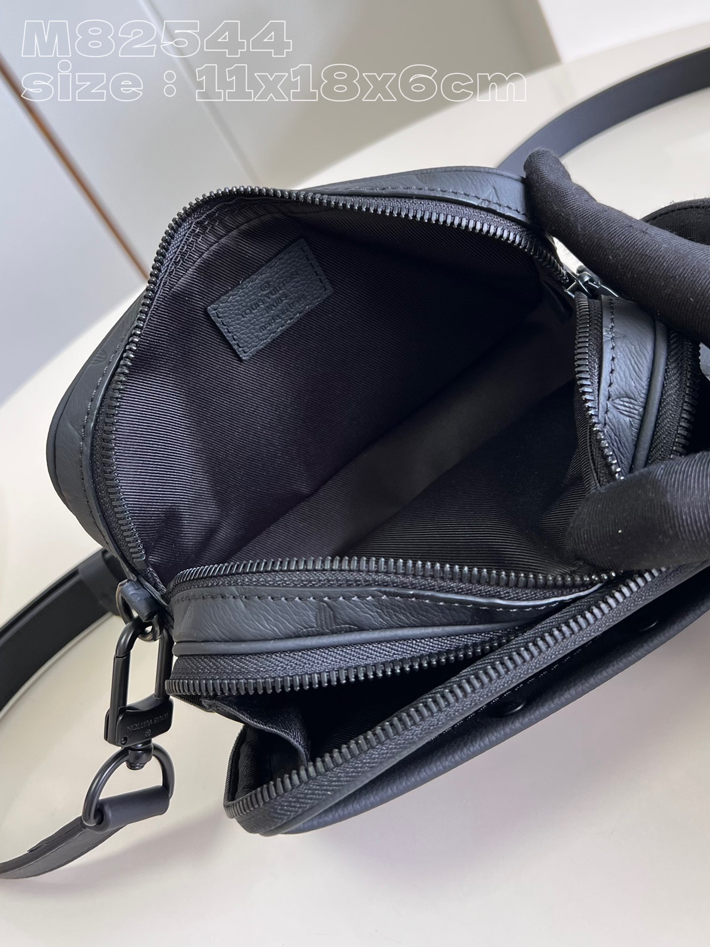 l**is V*t*n neo alpha handbag