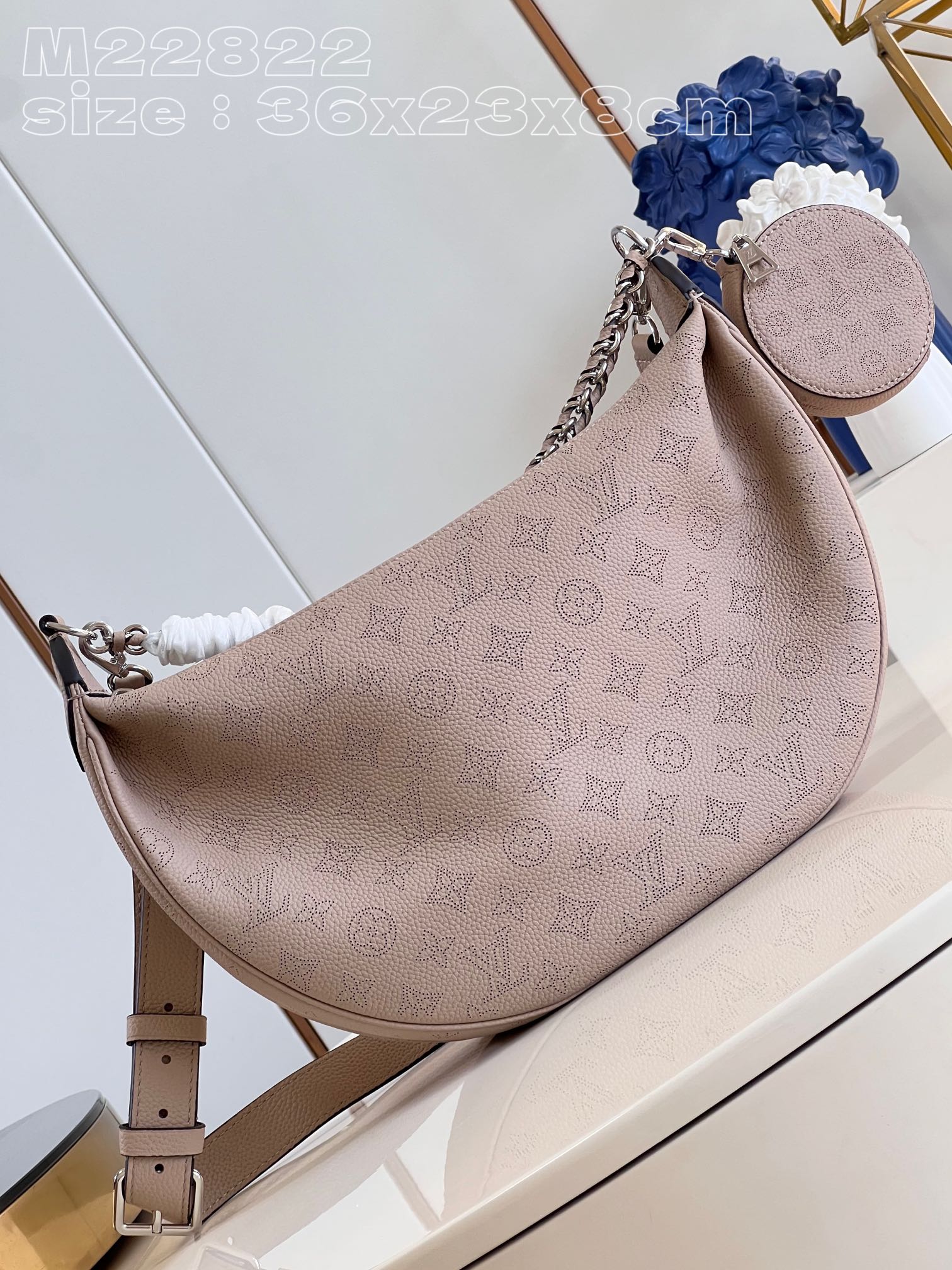 l**is V*t*n baia medium handbag