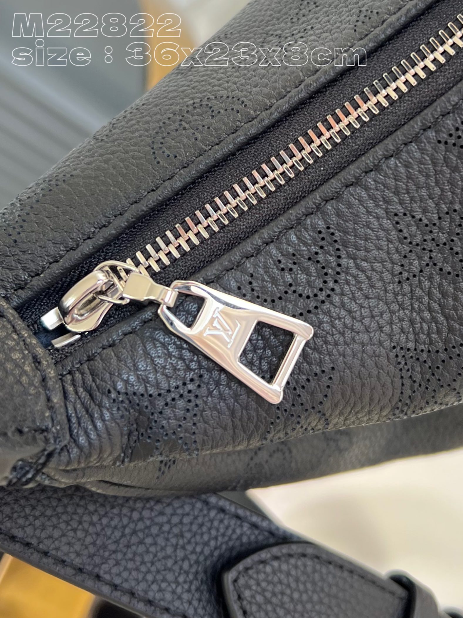 l**is V*t*n baia medium handbag