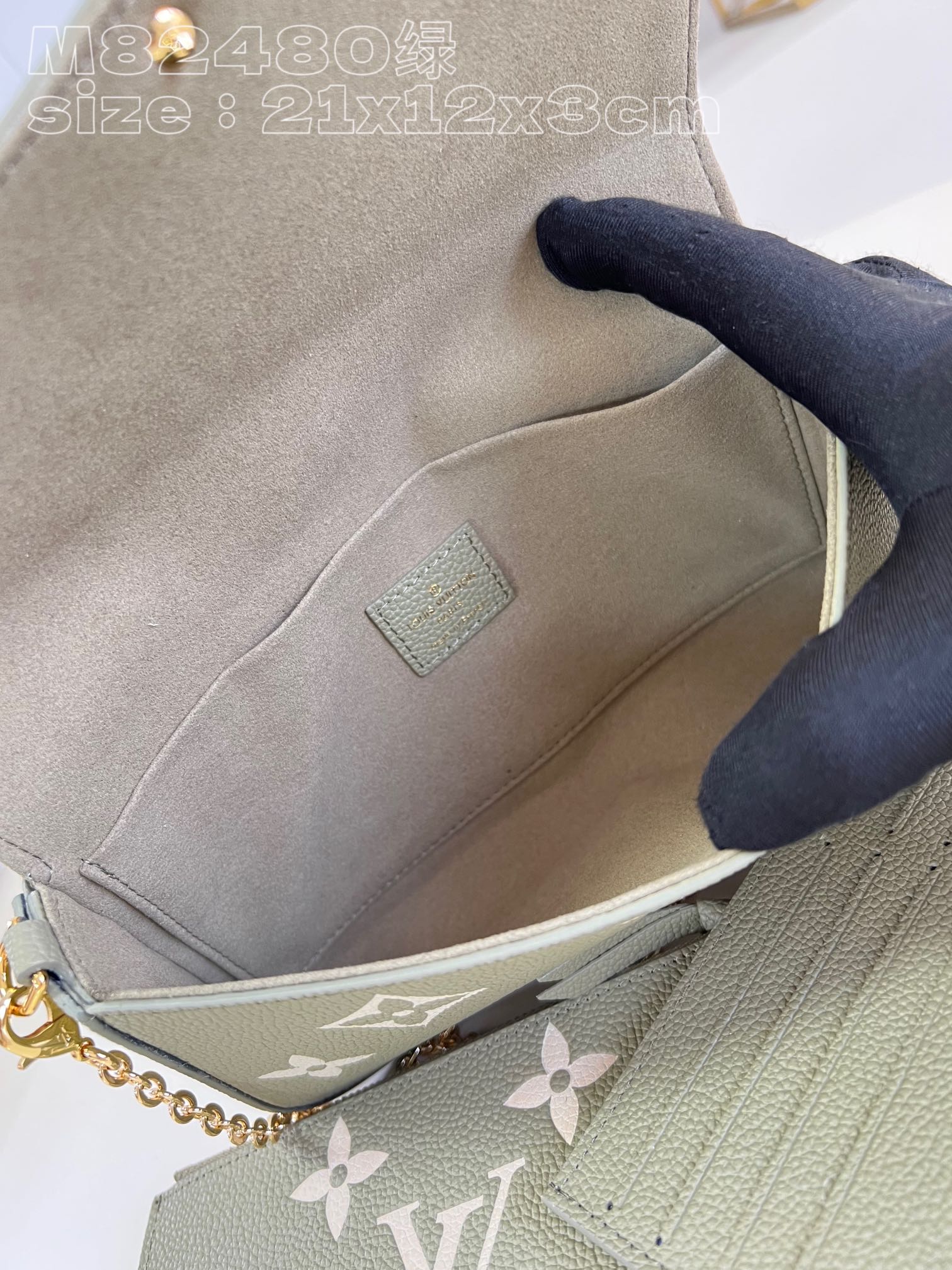 l**is V*t*n pochette felicie bag