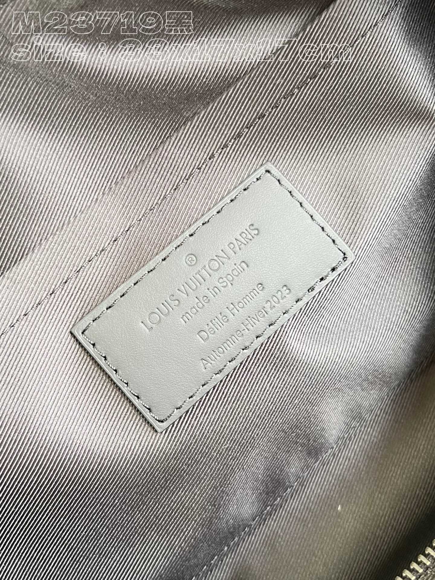 l**is V*t*n soft polochon mm bag