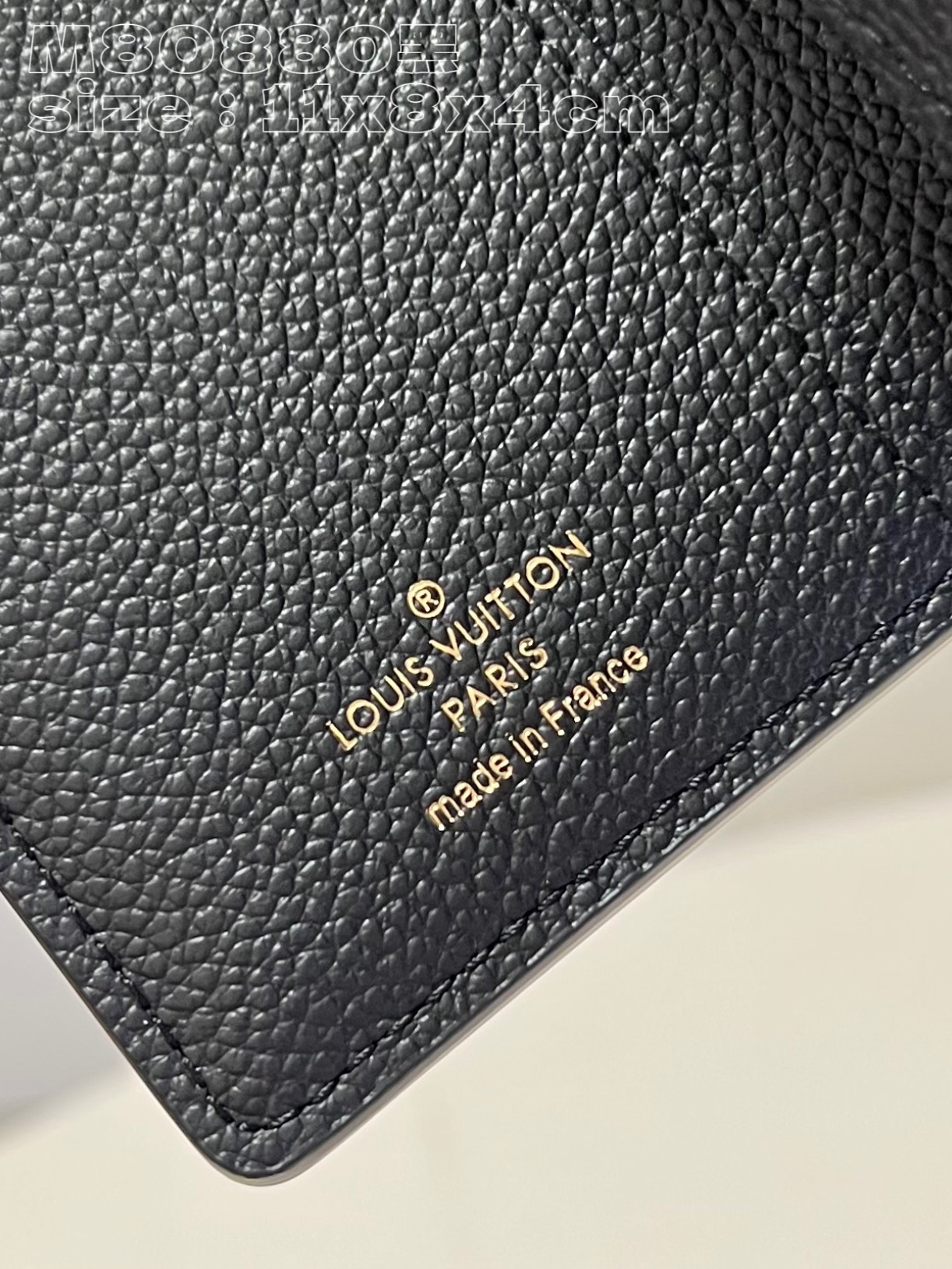 l**is V*t*n métis compact wallet