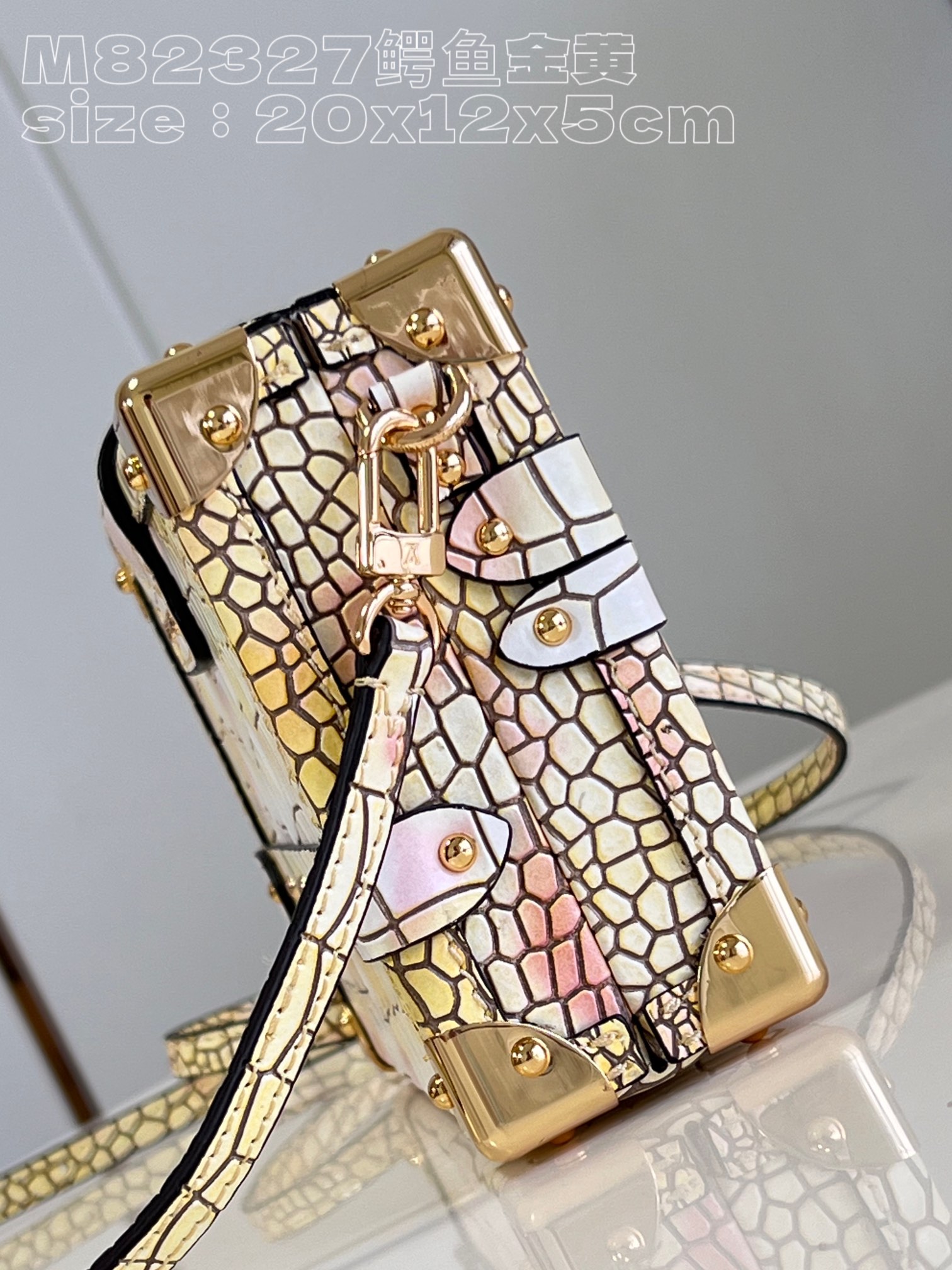 l**is V*t*n petit malle handbag