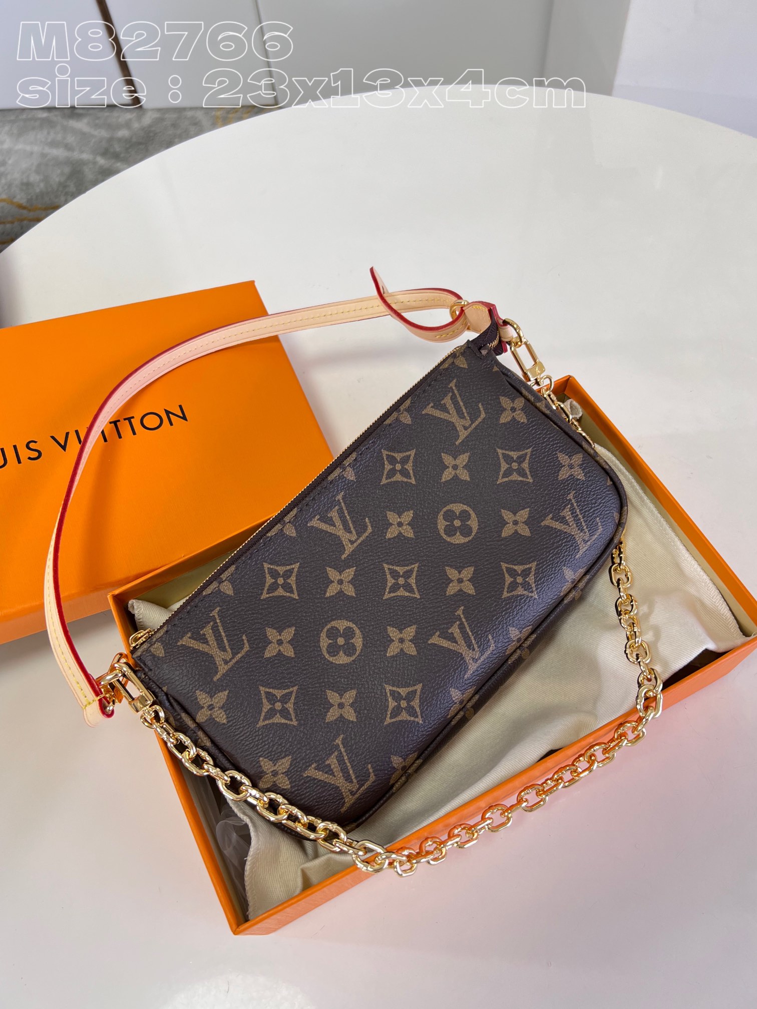 l**is V*t*n pochette accessoires
