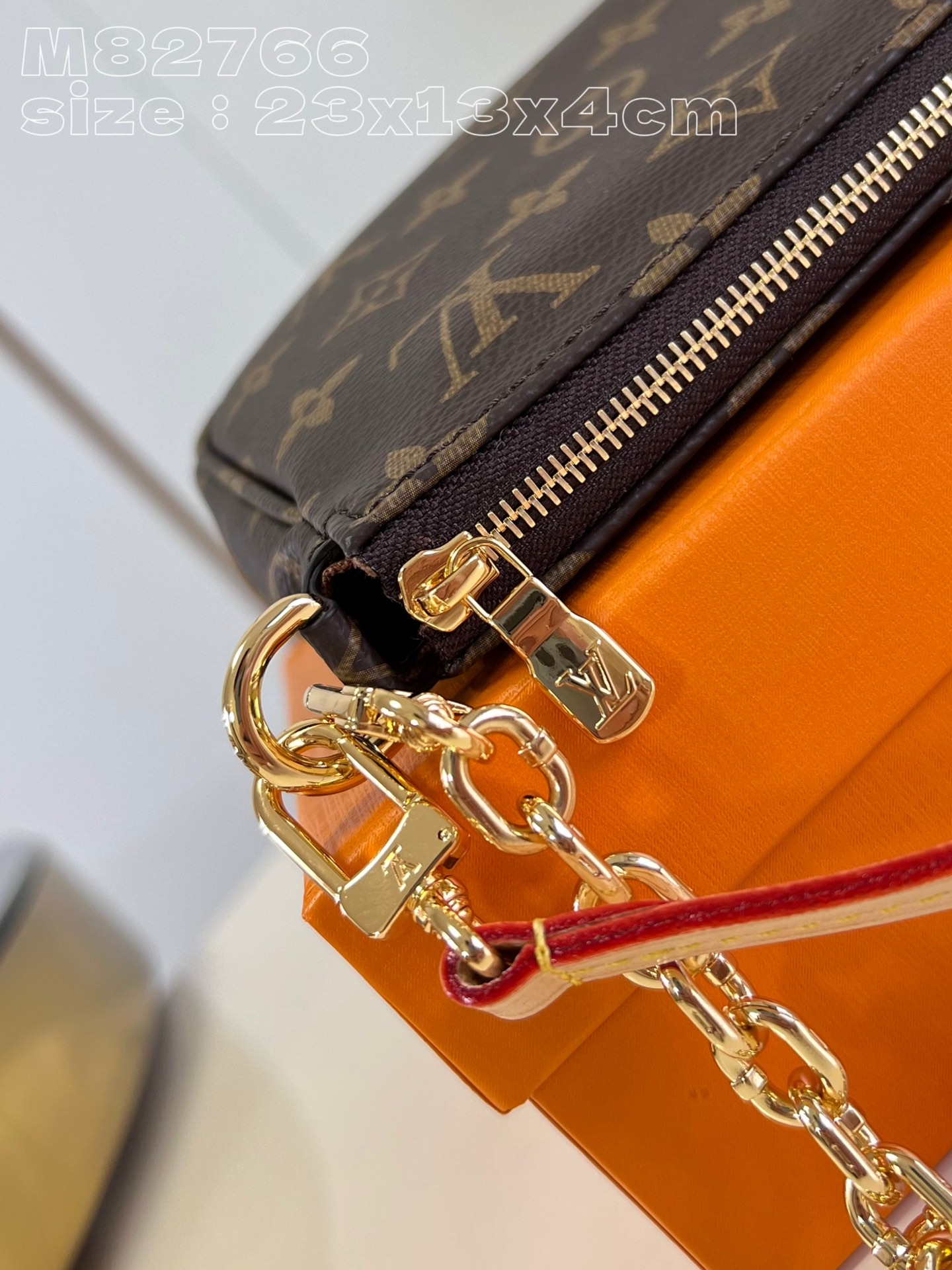l**is V*t*n pochette accessoires