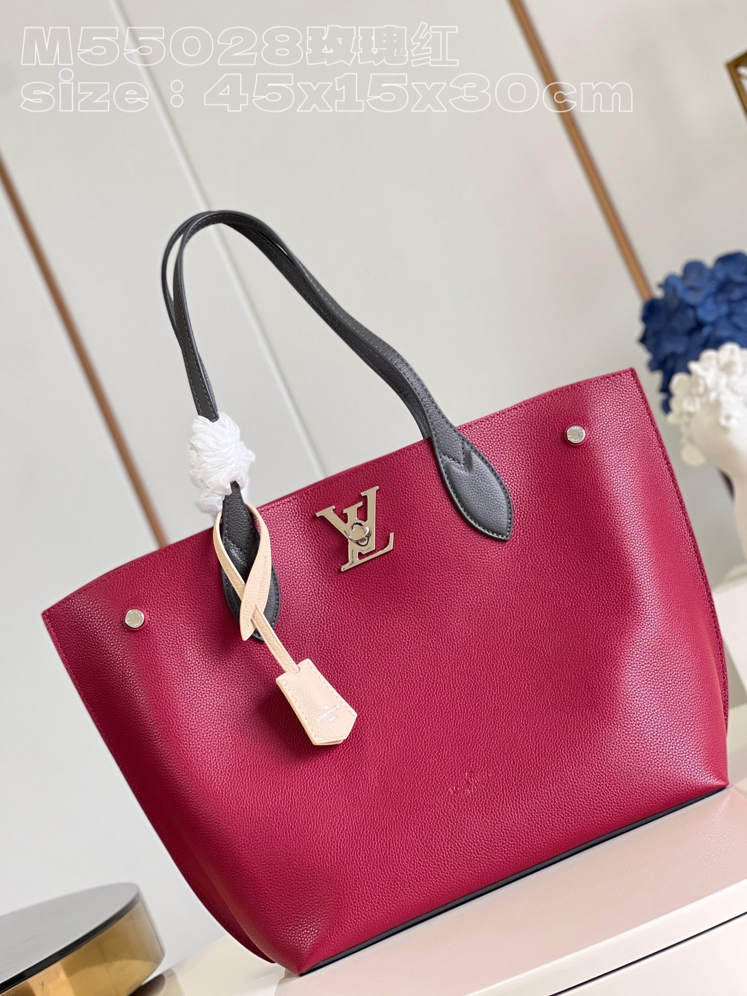 l**is V*t*n lockme go handbag