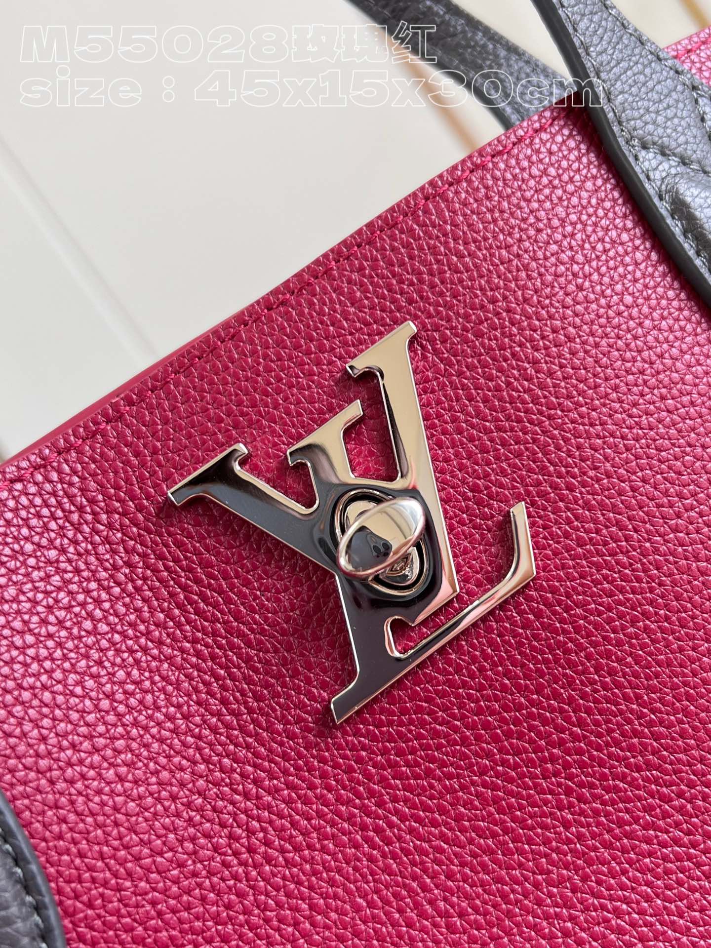 l**is V*t*n lockme go handbag