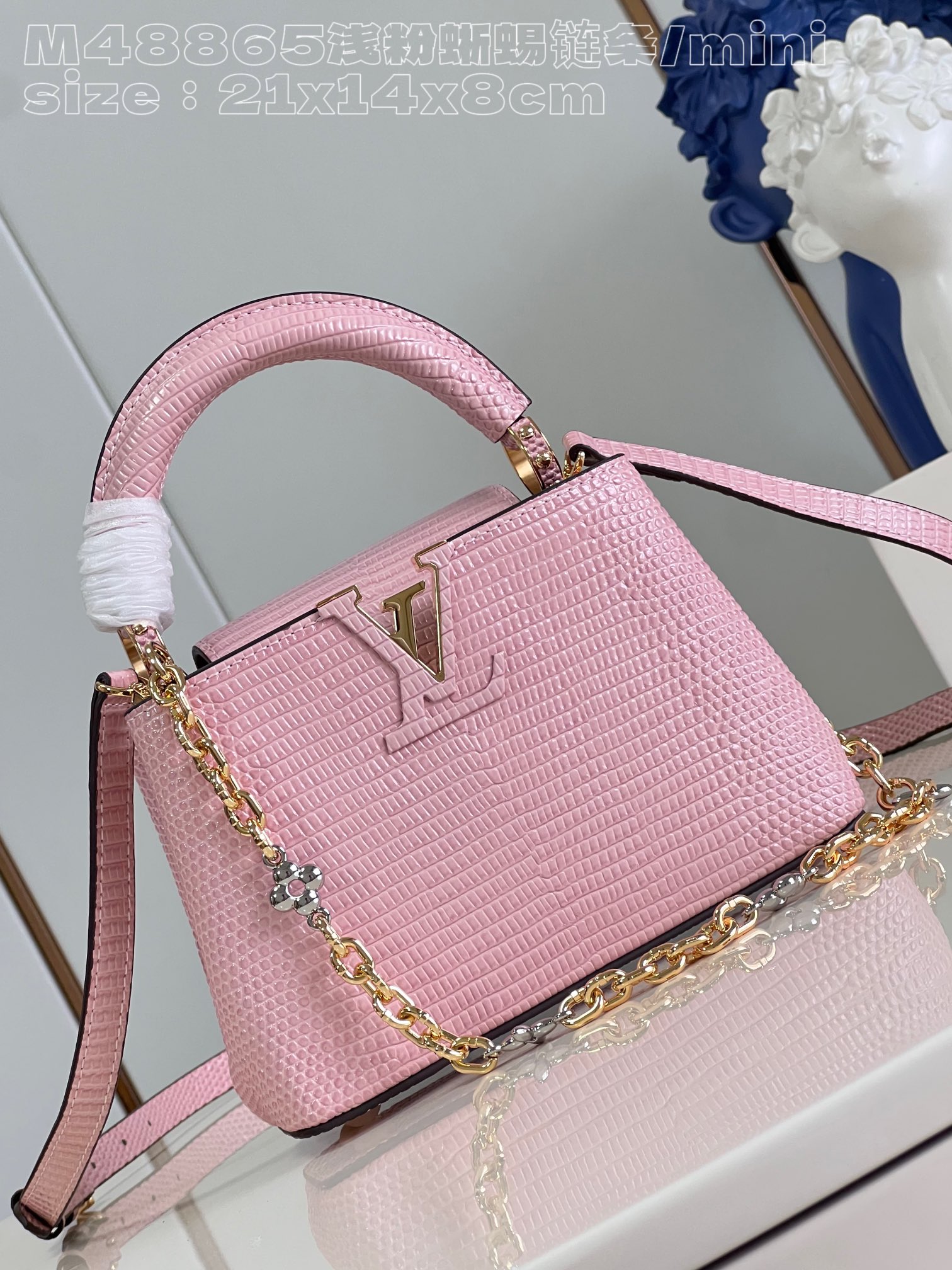l**is V*t*n capucines mini handbag