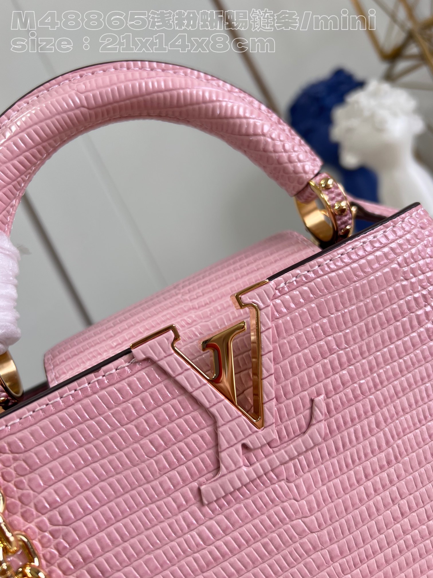 l**is V*t*n capucines mini handbag