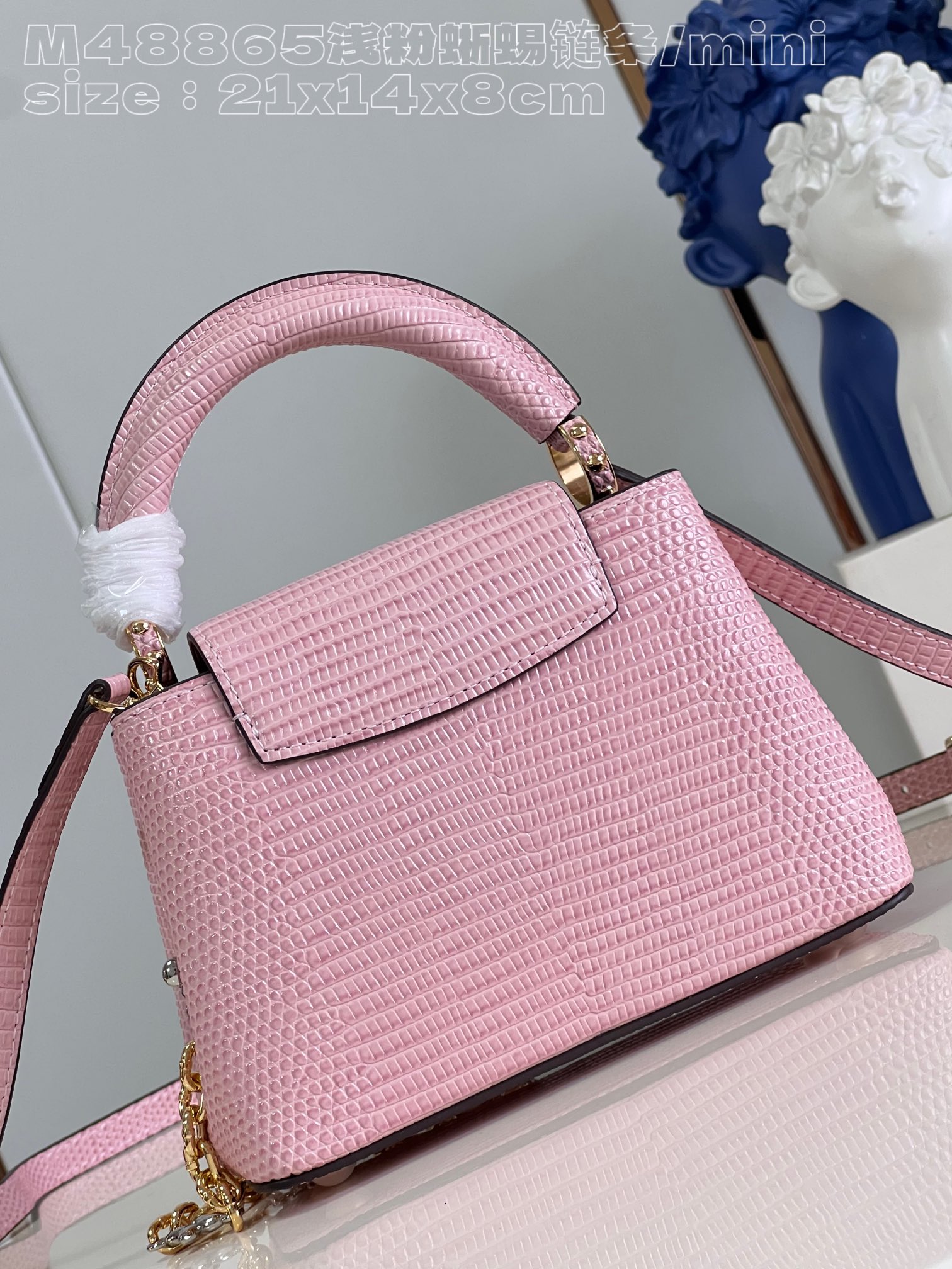 l**is V*t*n capucines mini handbag