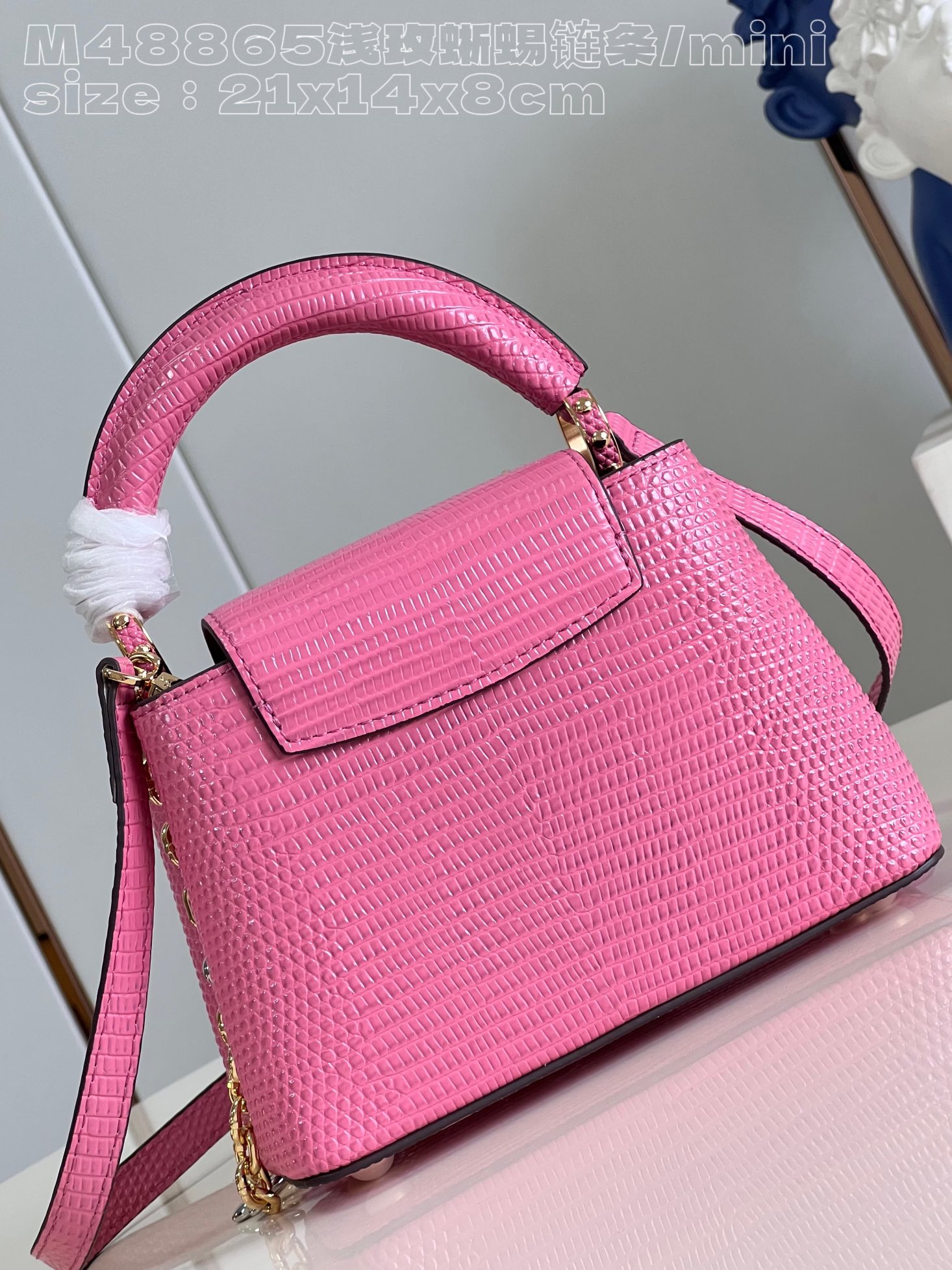 l**is V*t*n capucines mini handbag