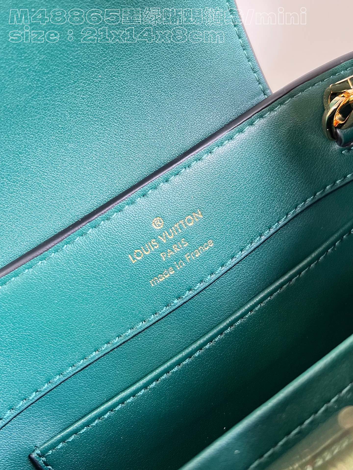 l**is V*t*n capucines mini handbag