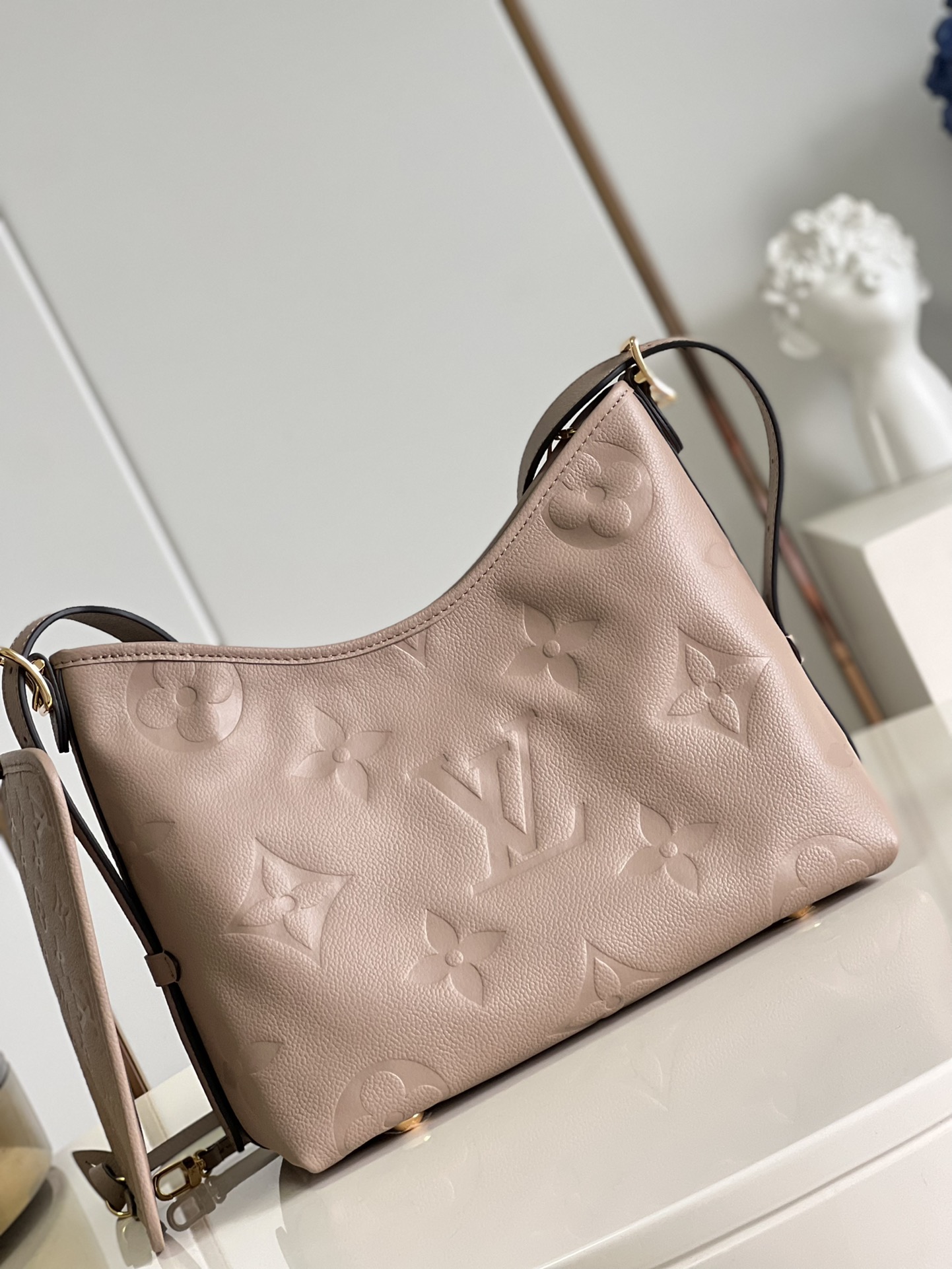 l**is V*t*n carryall pm bag