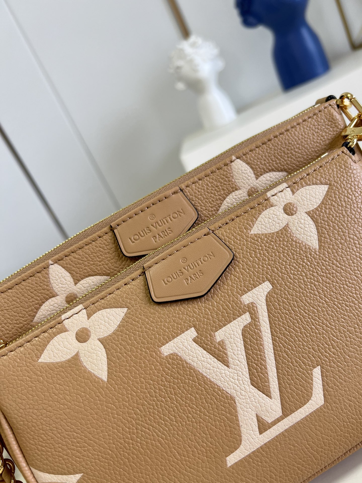 l**is V*t*n multi pochette accessoires