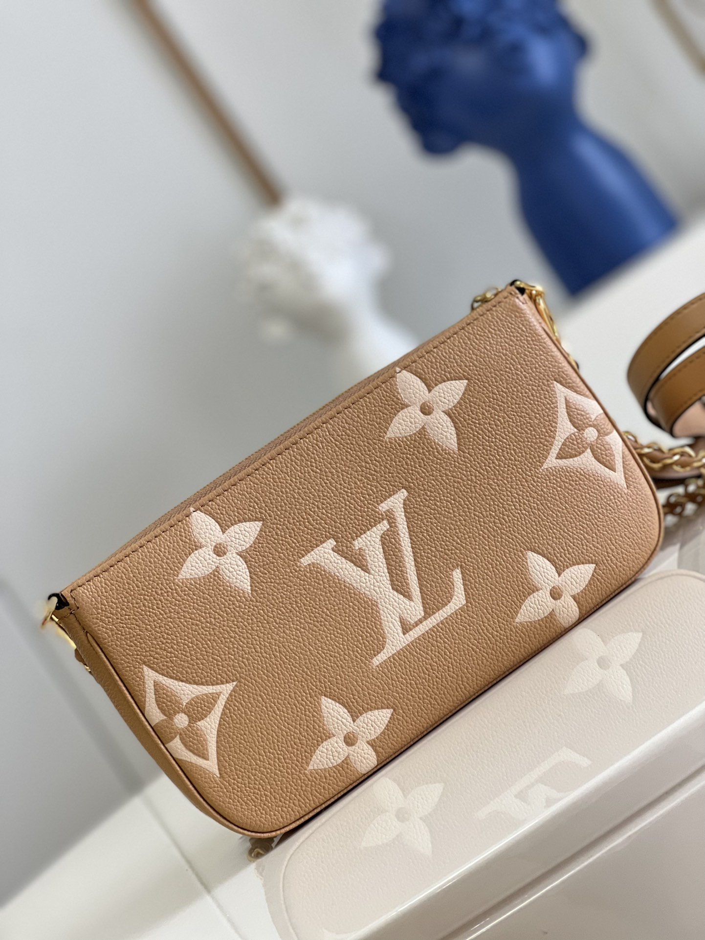 l**is V*t*n multi pochette accessoires