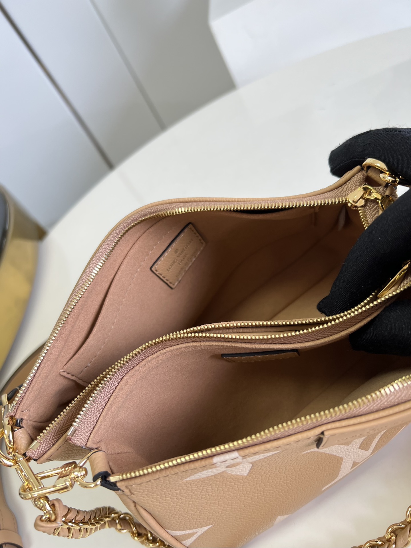 l**is V*t*n multi pochette accessoires