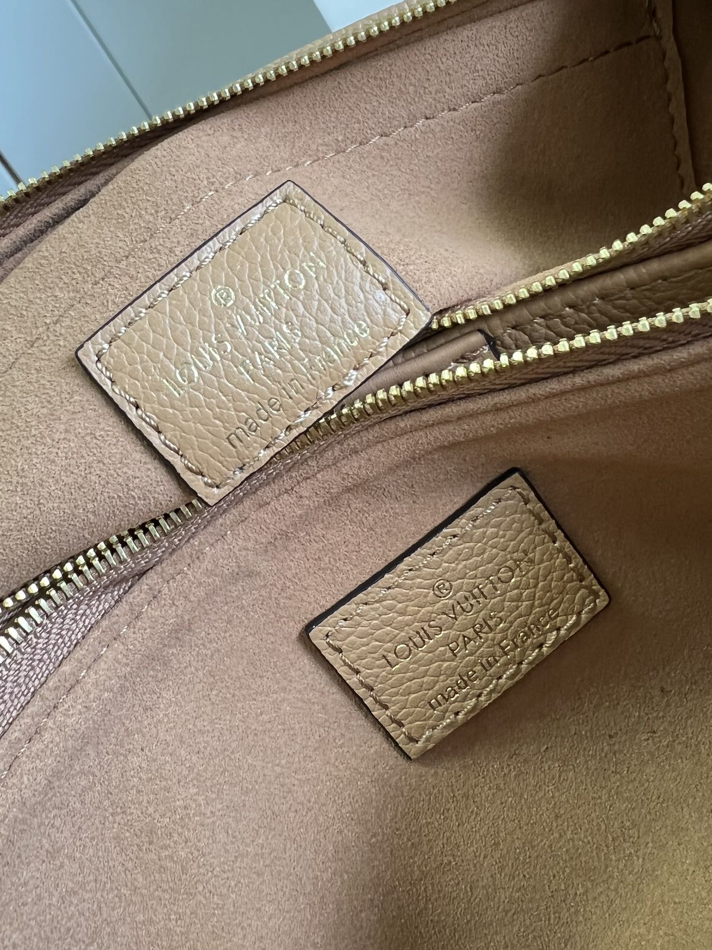 l**is V*t*n multi pochette accessoires