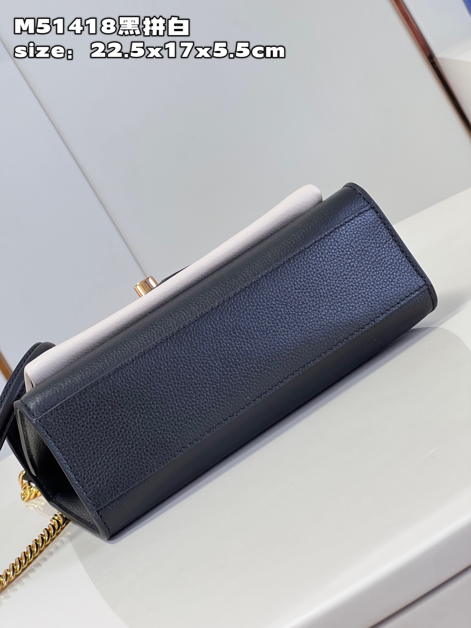 l**is V*t*n mylockme chain bag