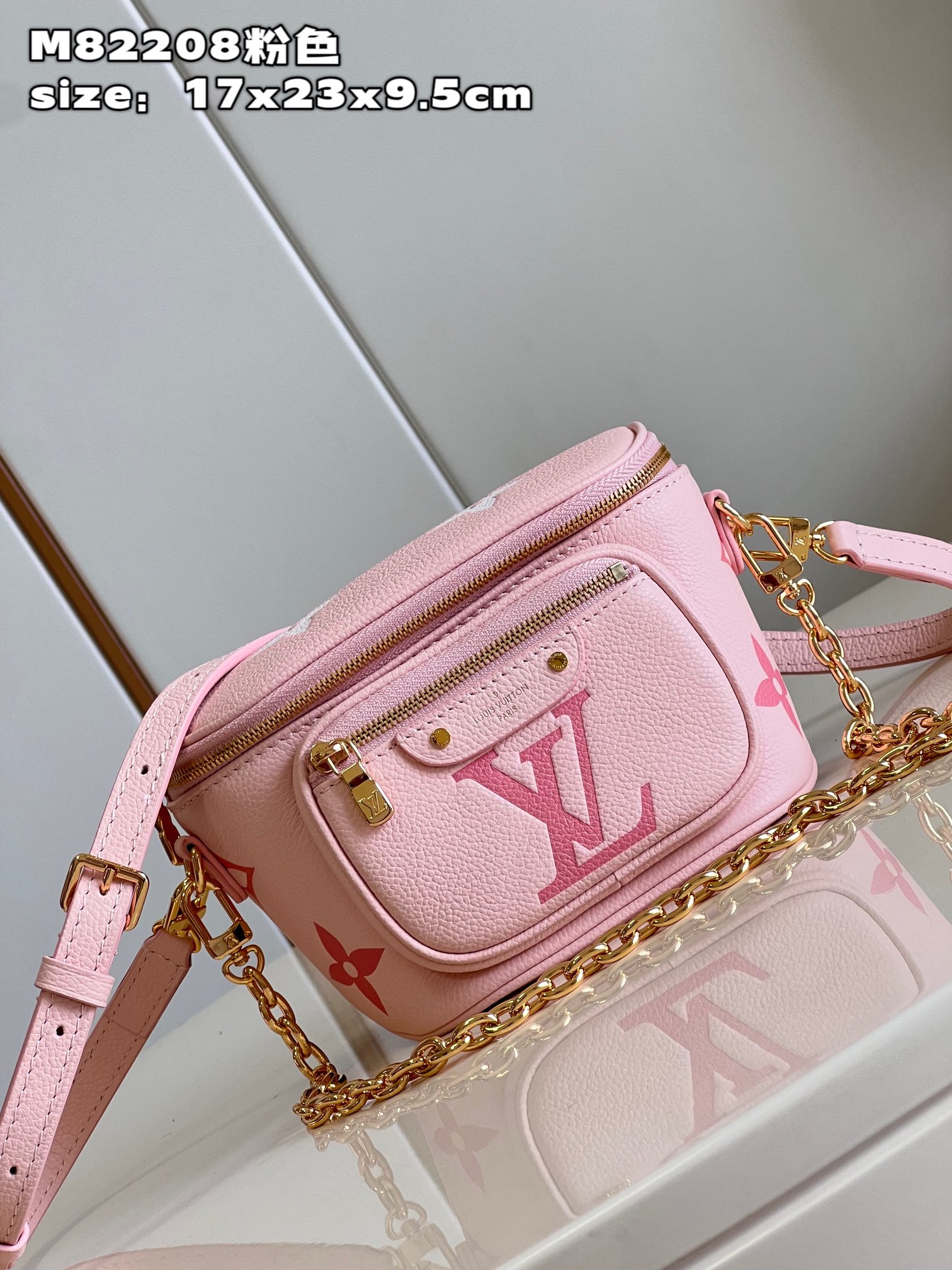 l**is V*t*n mini bumbag