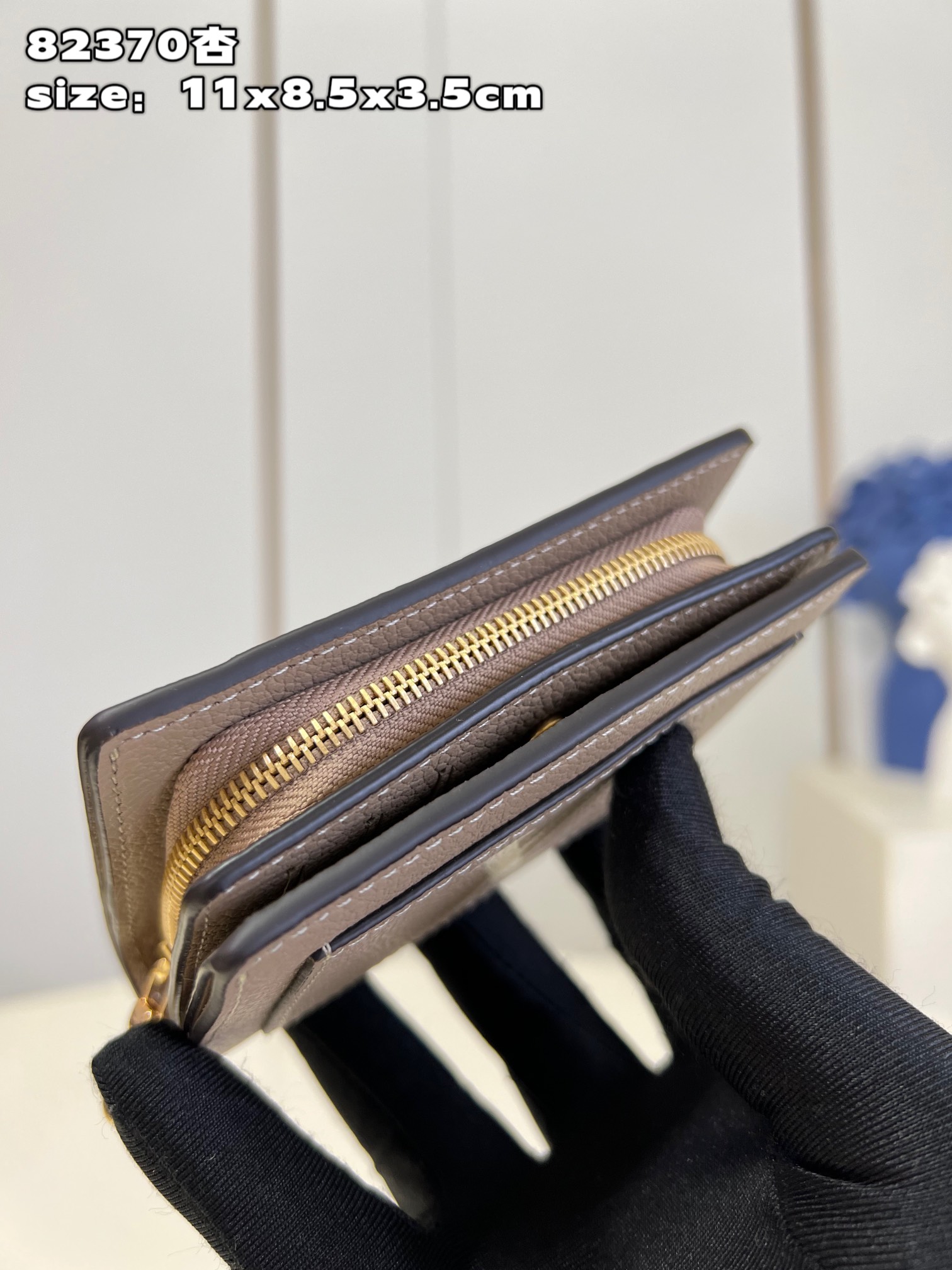 l**is V*t*n cléa wallet