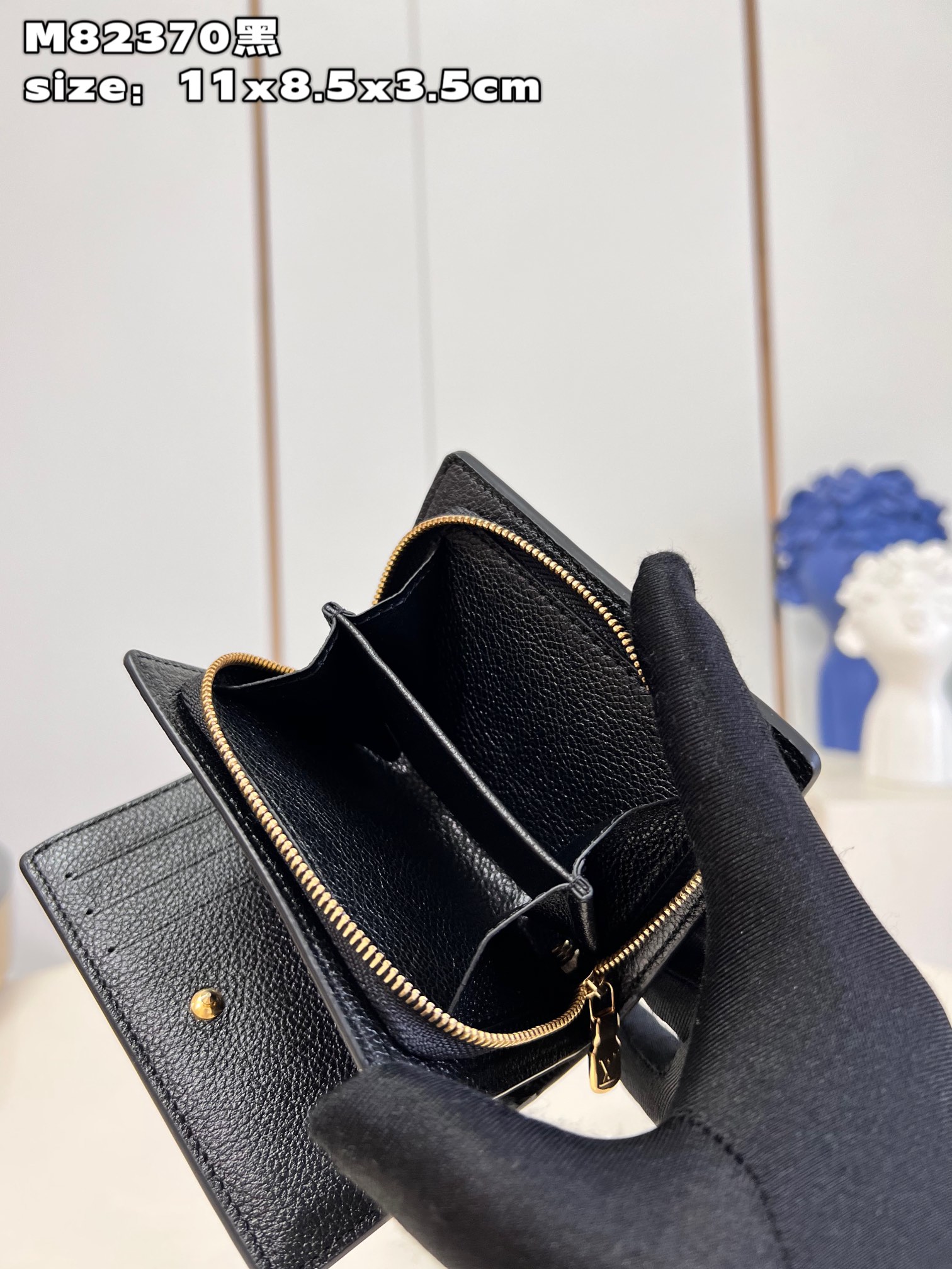 l**is V*t*n cléa wallet